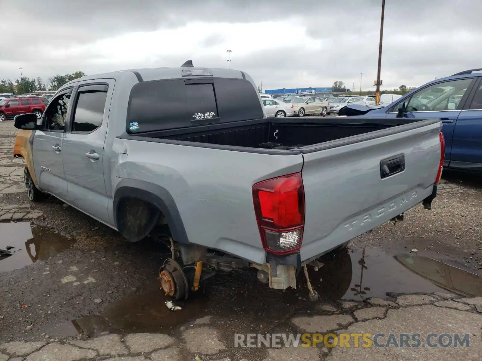 3 Photograph of a damaged car 3TMCZ5AN2KM195061 TOYOTA TACOMA 2019