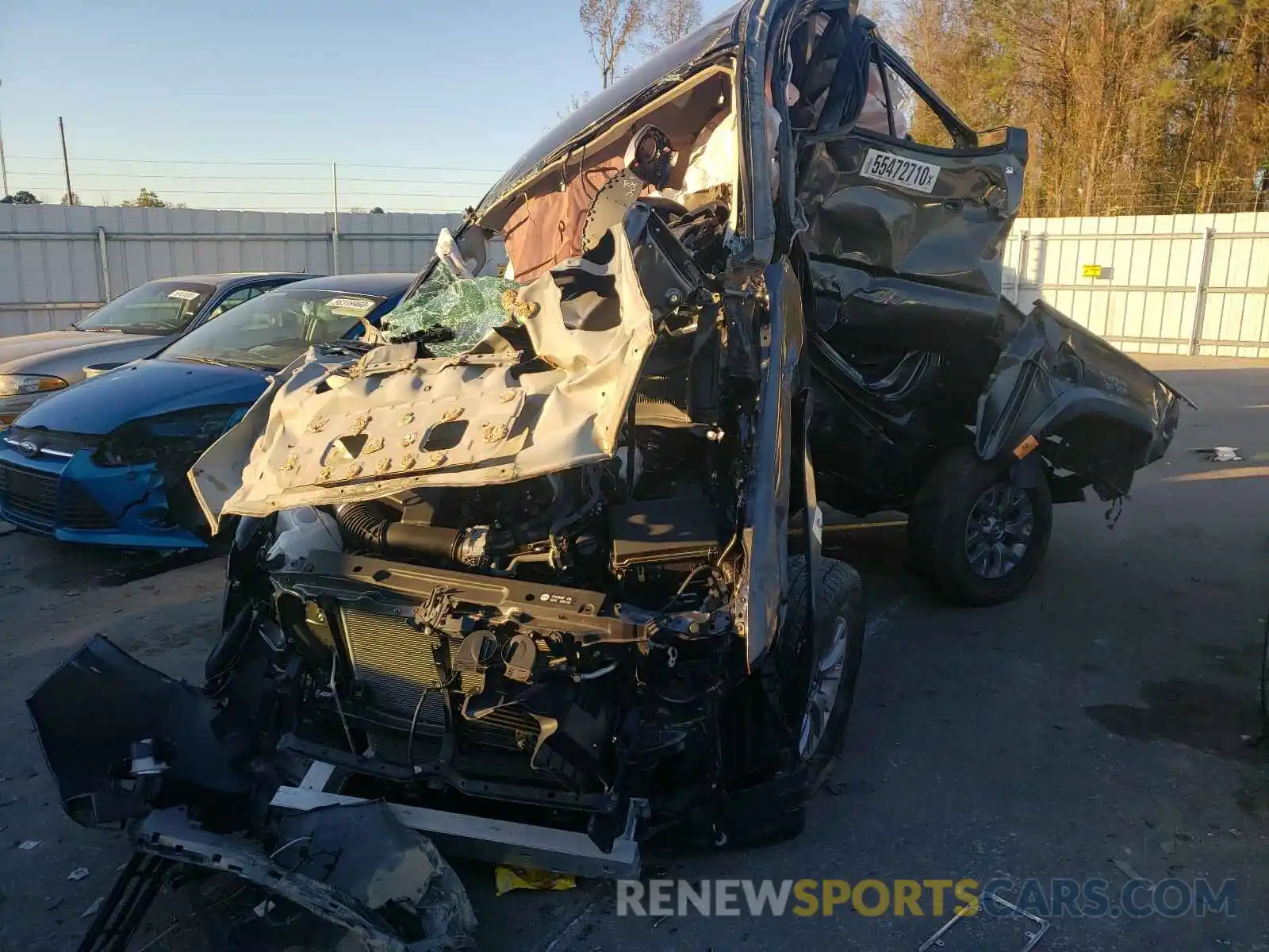 2 Photograph of a damaged car 3TMCZ5AN2KM198493 TOYOTA TACOMA 2019