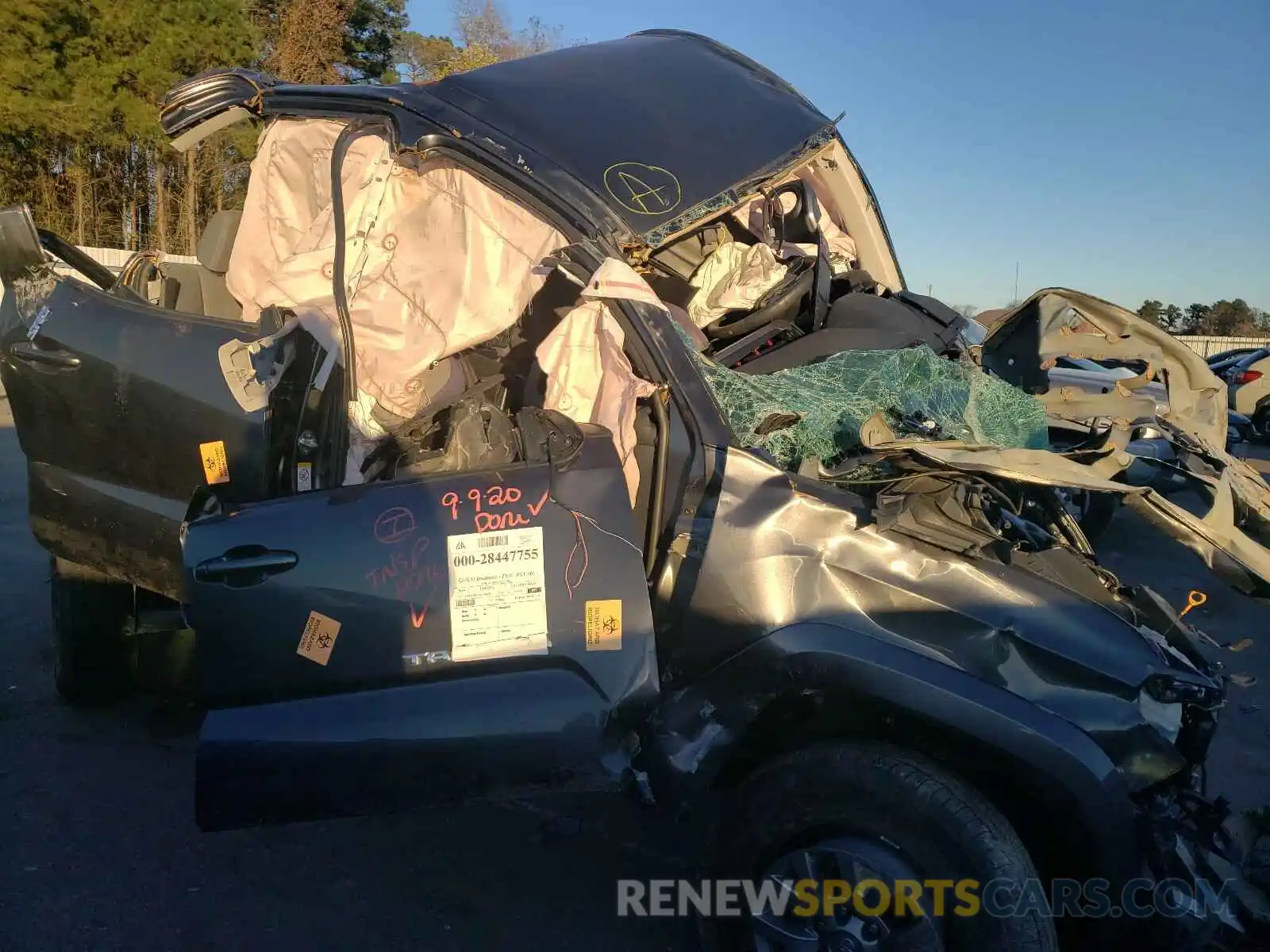 9 Photograph of a damaged car 3TMCZ5AN2KM198493 TOYOTA TACOMA 2019