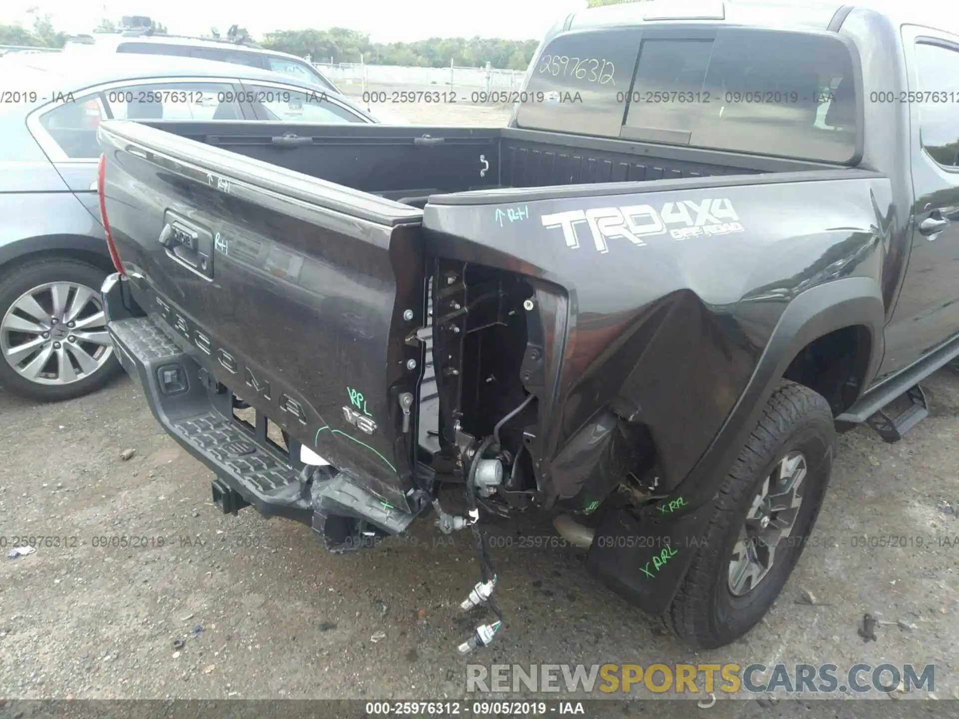 6 Photograph of a damaged car 3TMCZ5AN2KM199482 TOYOTA TACOMA 2019