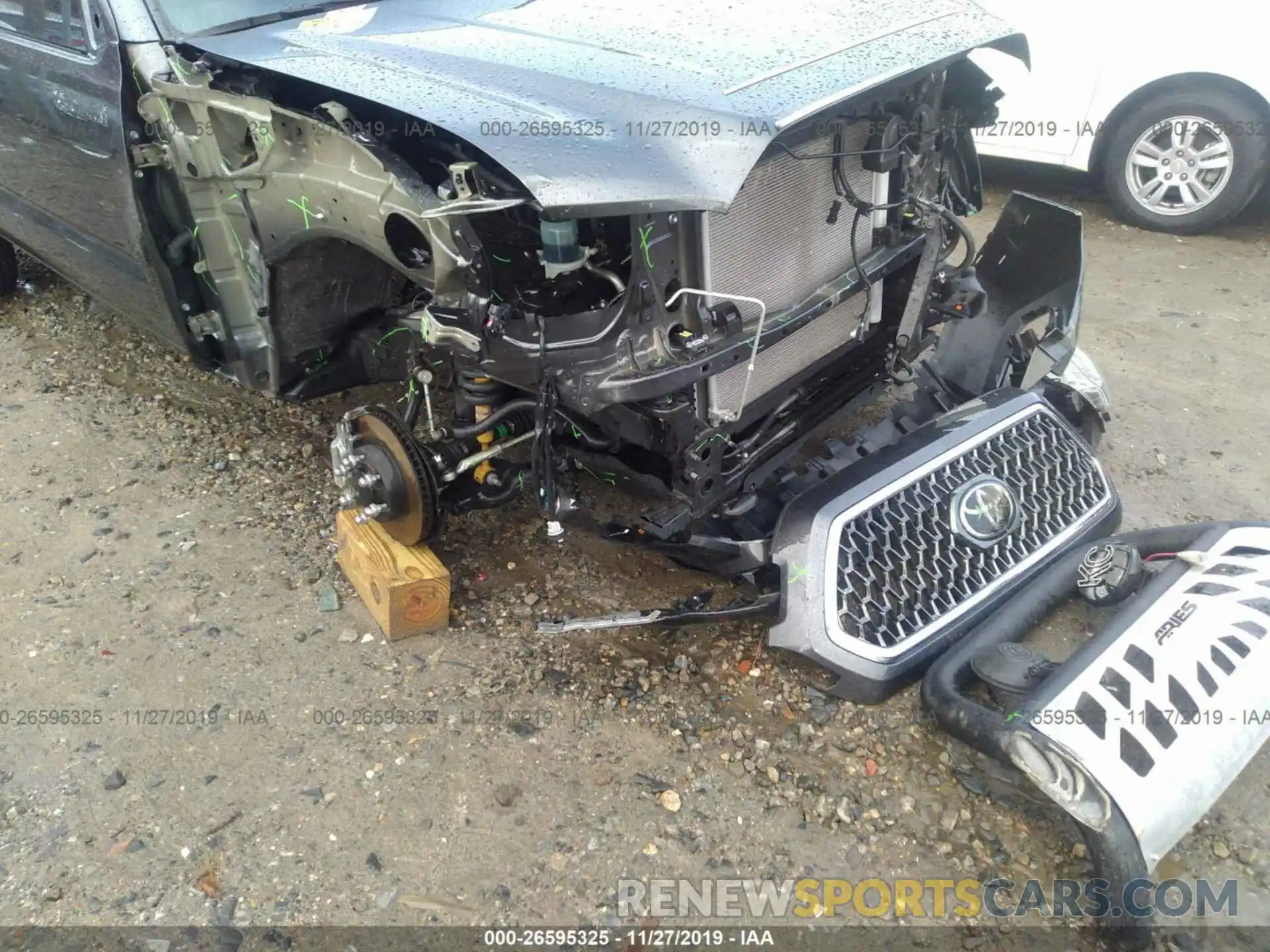 6 Photograph of a damaged car 3TMCZ5AN2KM200307 TOYOTA TACOMA 2019