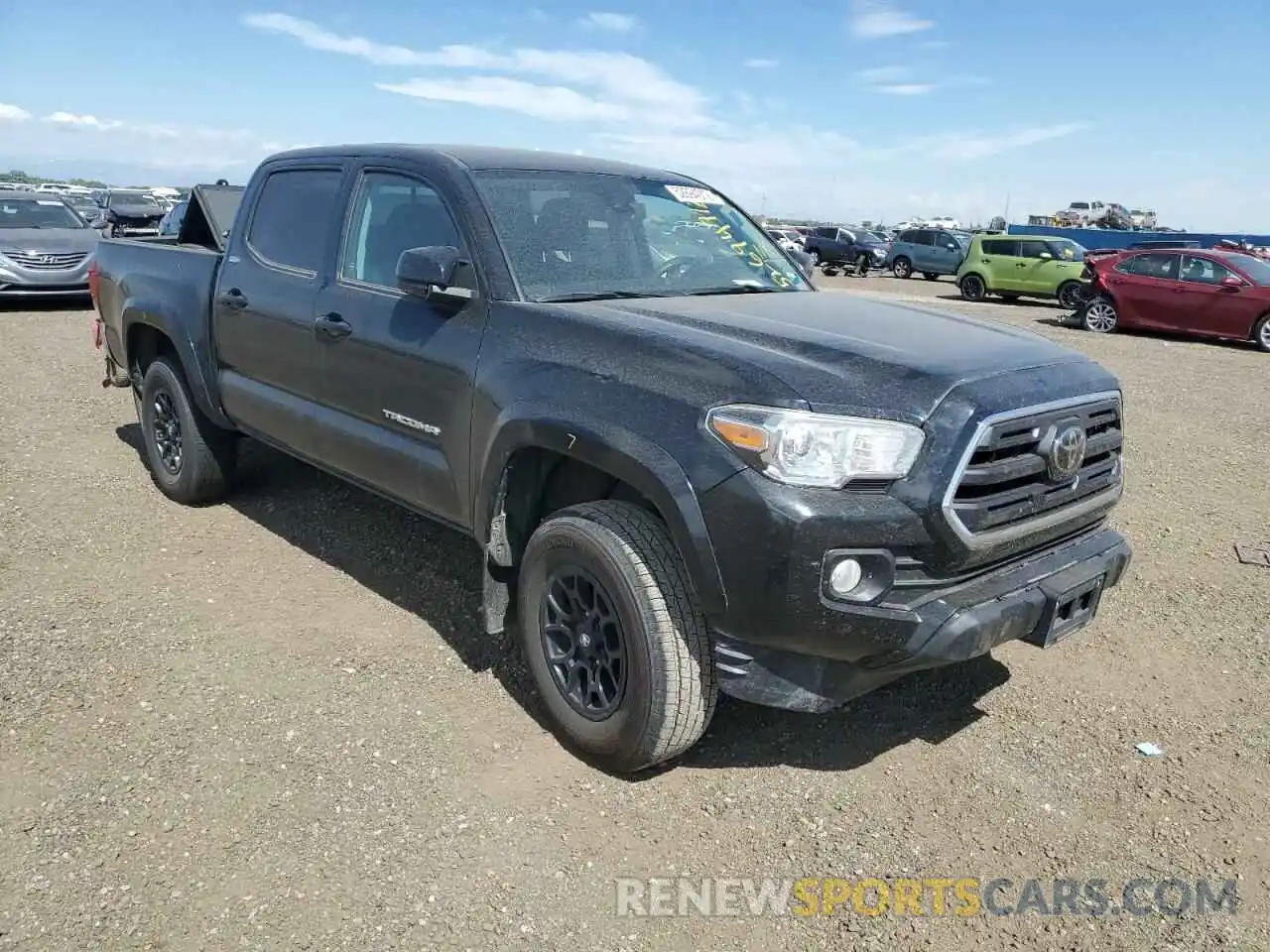 1 Photograph of a damaged car 3TMCZ5AN2KM204597 TOYOTA TACOMA 2019