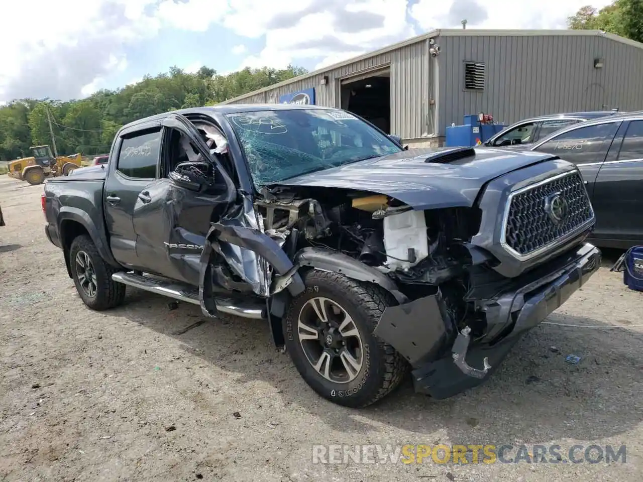 1 Photograph of a damaged car 3TMCZ5AN2KM205068 TOYOTA TACOMA 2019