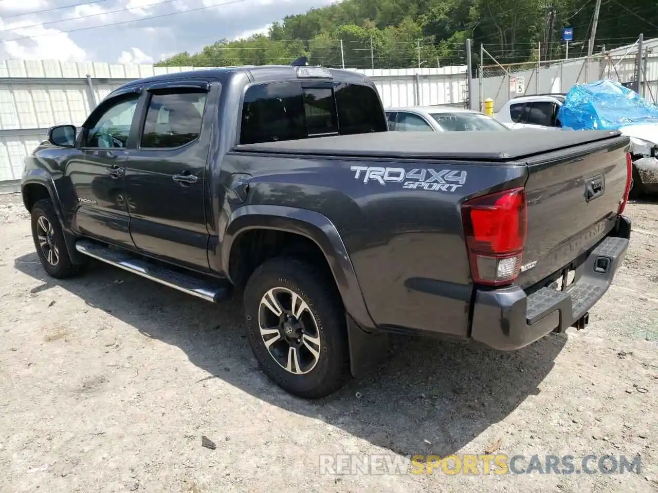 3 Photograph of a damaged car 3TMCZ5AN2KM205068 TOYOTA TACOMA 2019