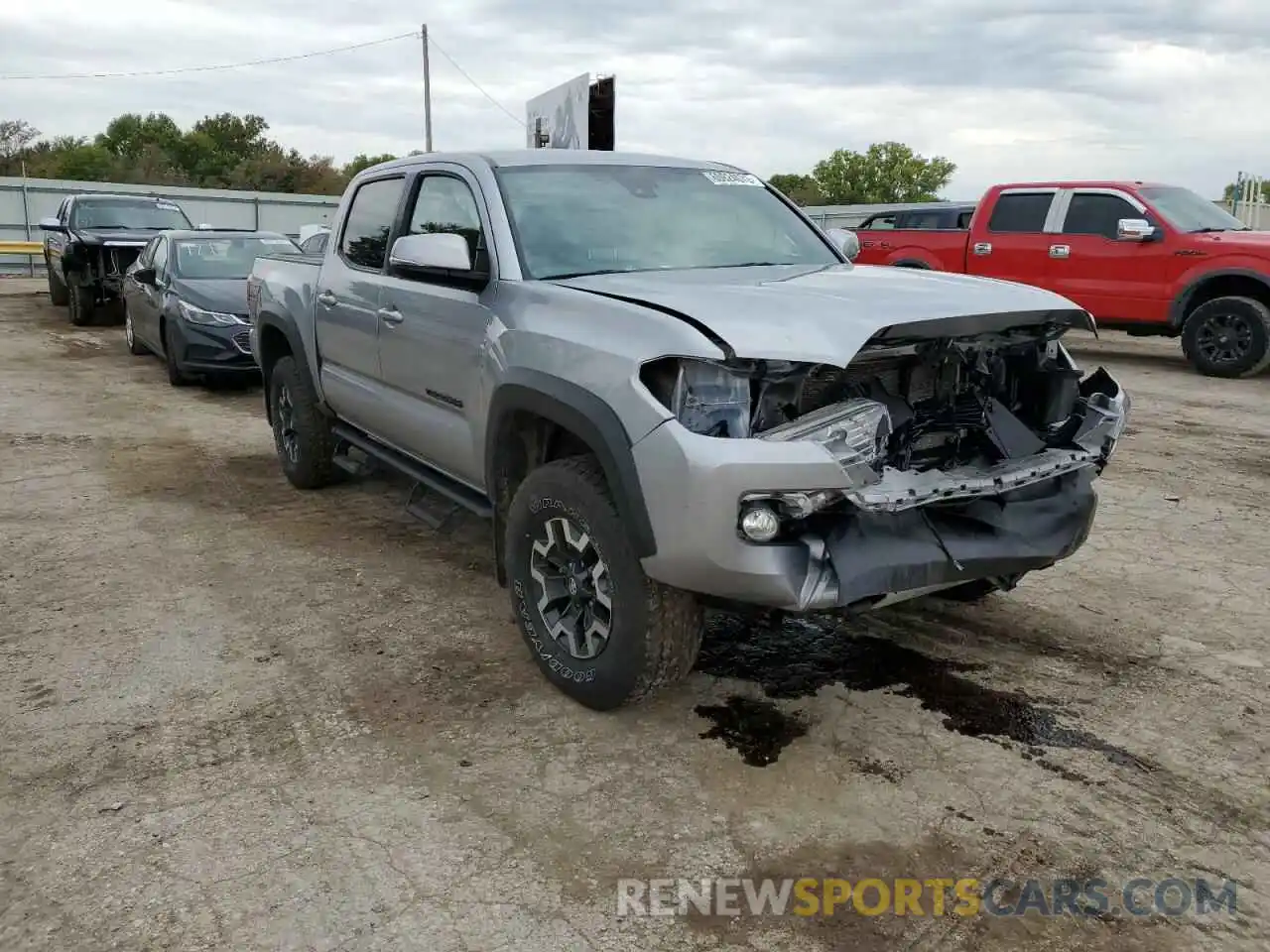 1 Фотография поврежденного автомобиля 3TMCZ5AN2KM206513 TOYOTA TACOMA 2019