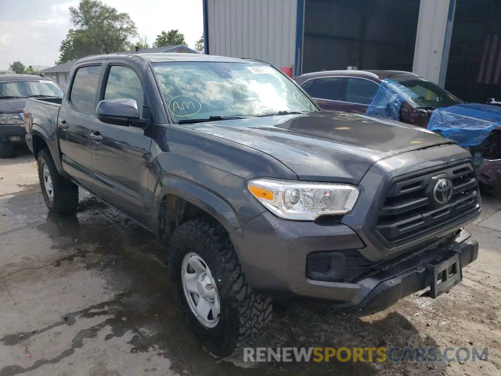 1 Photograph of a damaged car 3TMCZ5AN2KM206950 TOYOTA TACOMA 2019