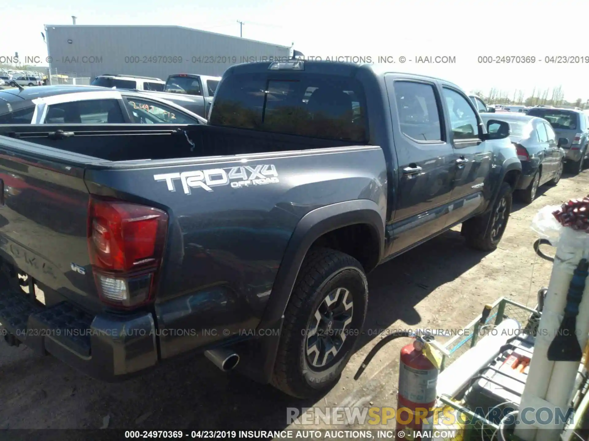 4 Photograph of a damaged car 3TMCZ5AN2KM212604 TOYOTA TACOMA 2019