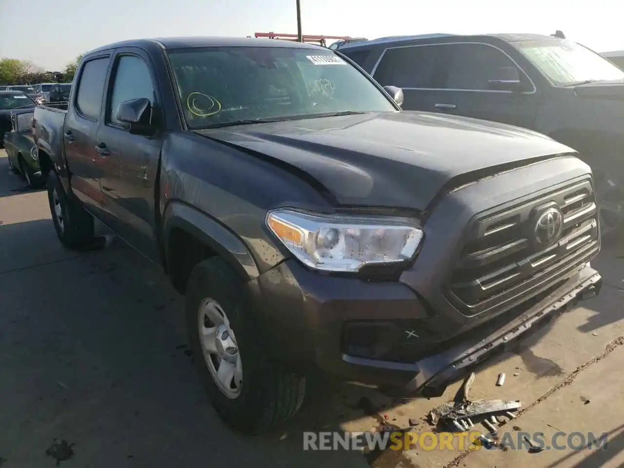 1 Photograph of a damaged car 3TMCZ5AN2KM216359 TOYOTA TACOMA 2019