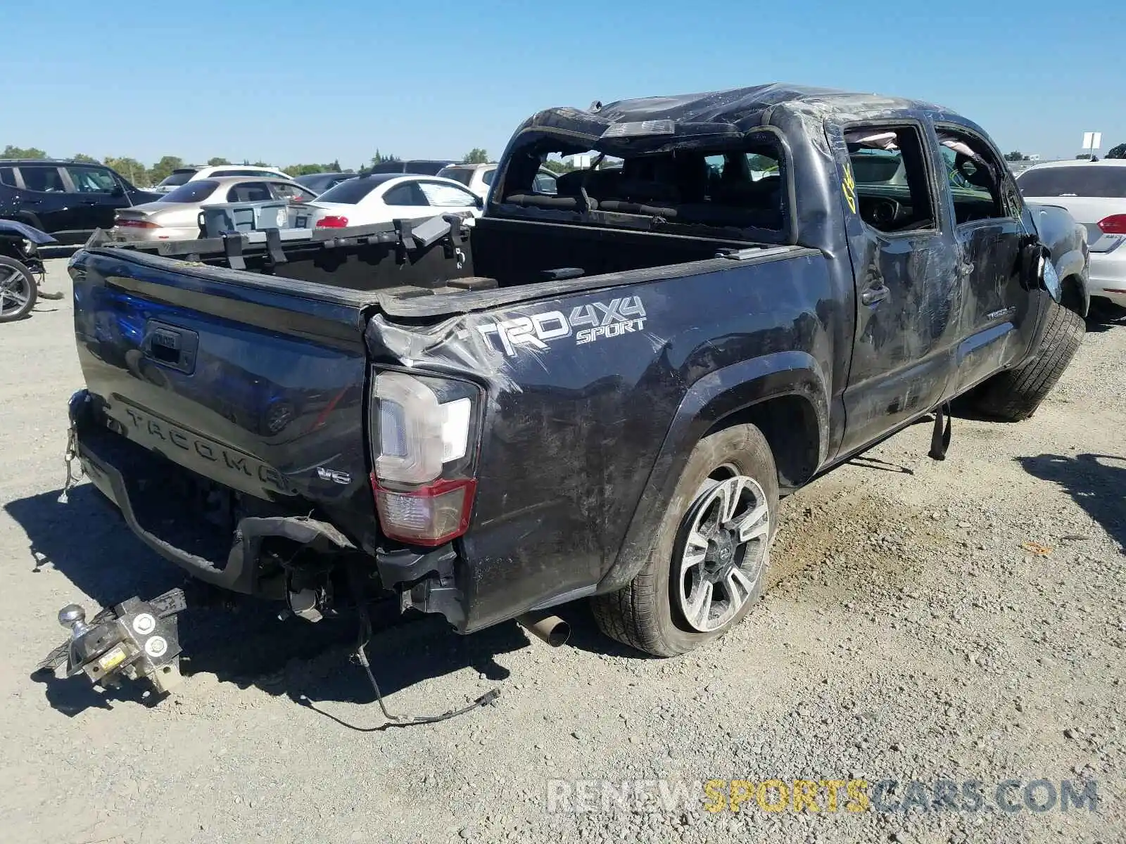 4 Photograph of a damaged car 3TMCZ5AN2KM217222 TOYOTA TACOMA 2019