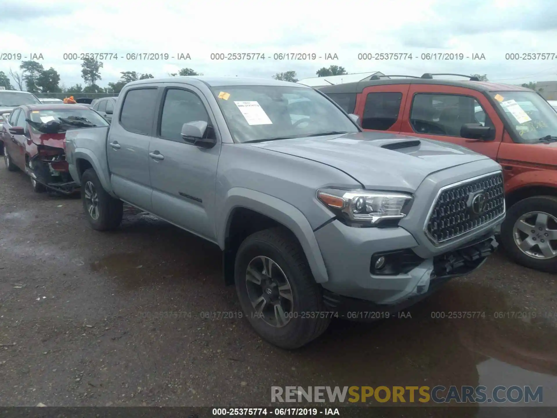 1 Photograph of a damaged car 3TMCZ5AN2KM218869 TOYOTA TACOMA 2019