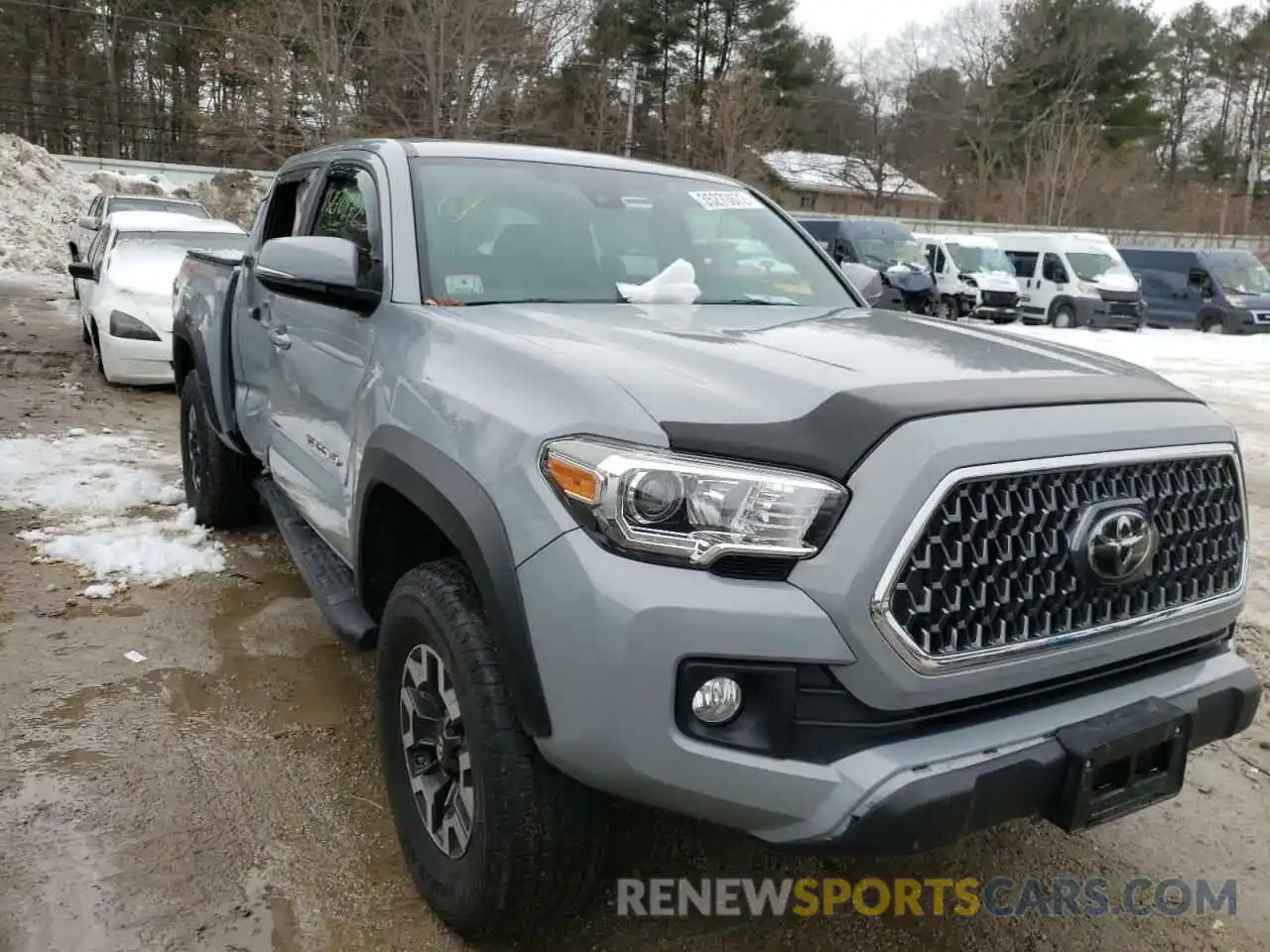 1 Photograph of a damaged car 3TMCZ5AN2KM220928 TOYOTA TACOMA 2019