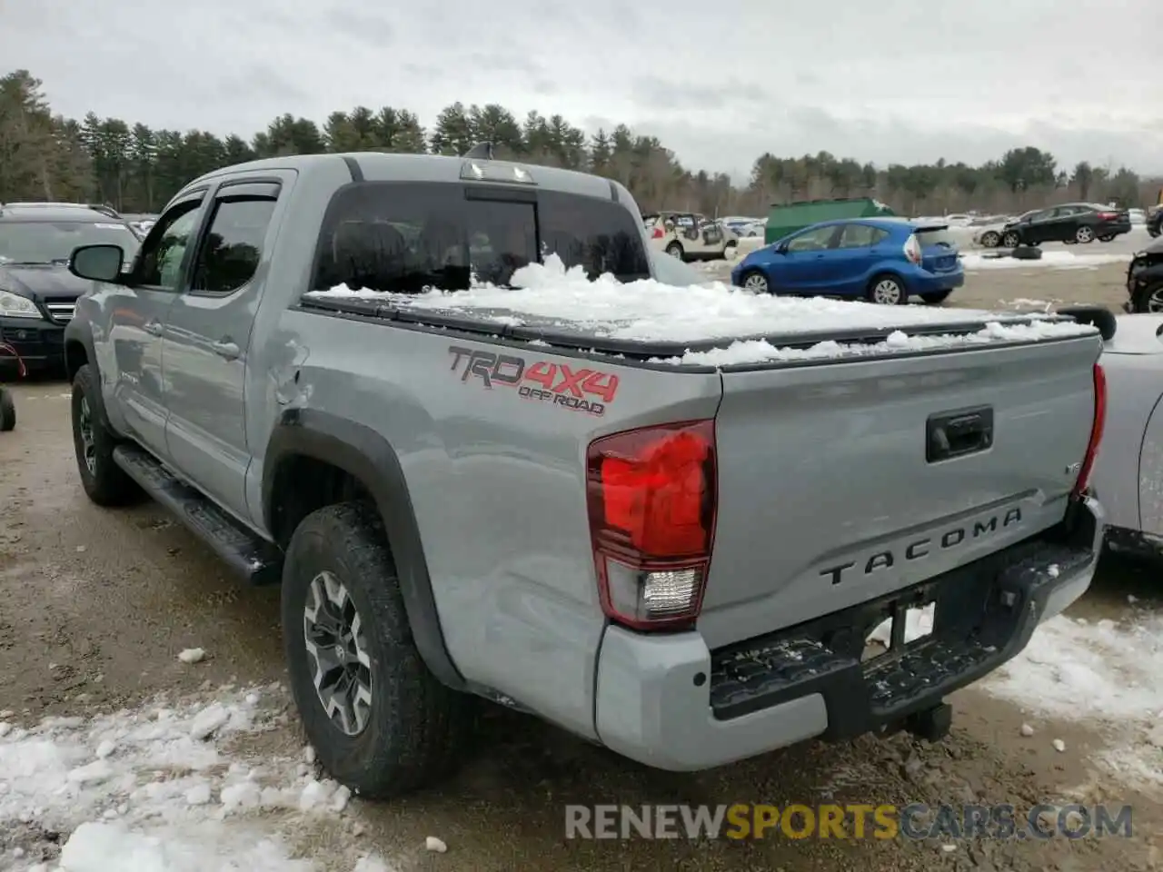 3 Photograph of a damaged car 3TMCZ5AN2KM220928 TOYOTA TACOMA 2019