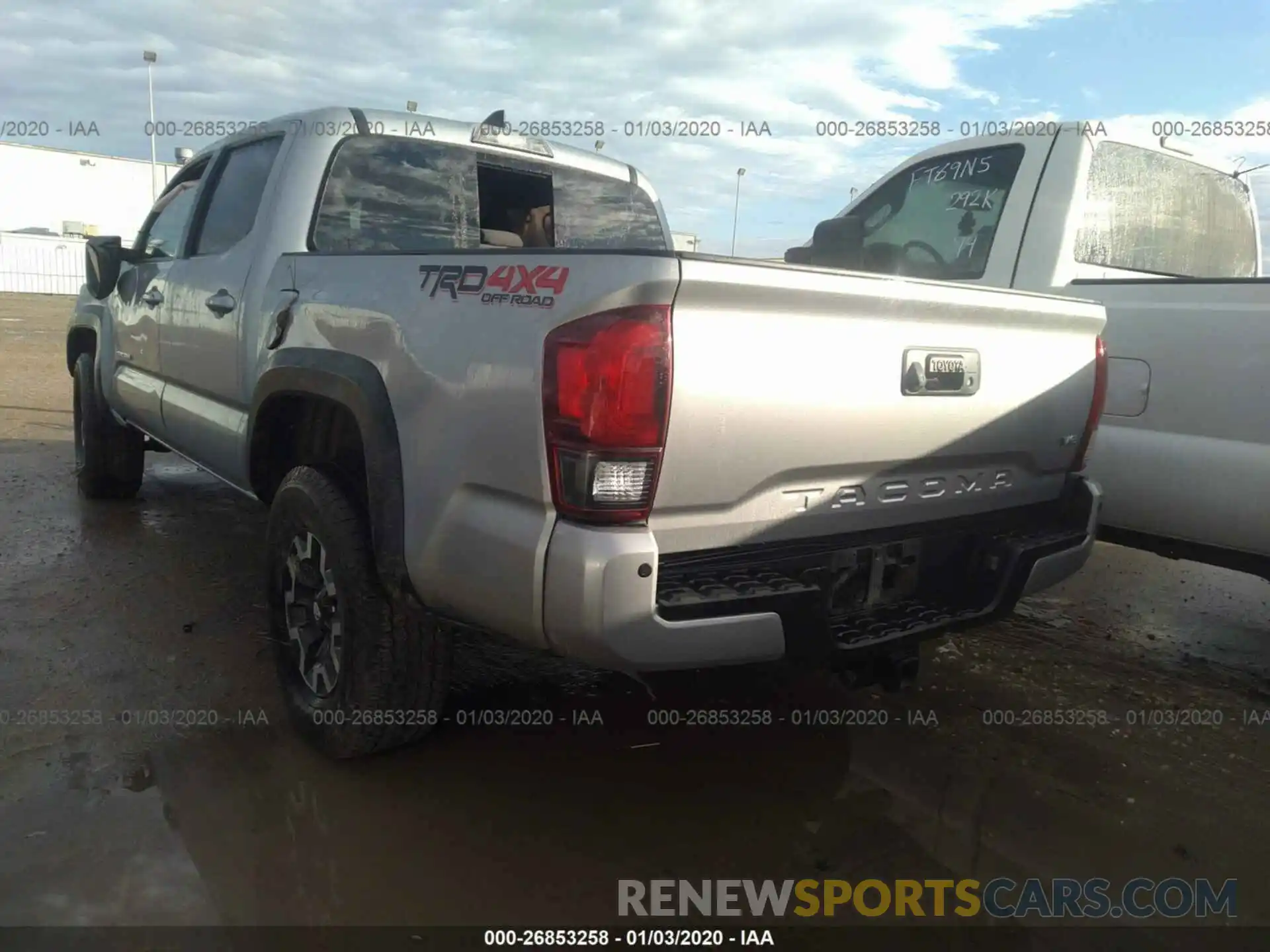 3 Photograph of a damaged car 3TMCZ5AN2KM222646 TOYOTA TACOMA 2019