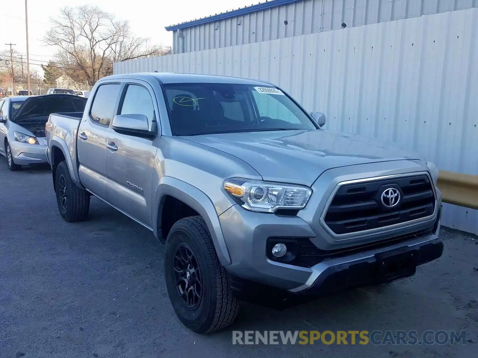 1 Photograph of a damaged car 3TMCZ5AN2KM227927 TOYOTA TACOMA 2019