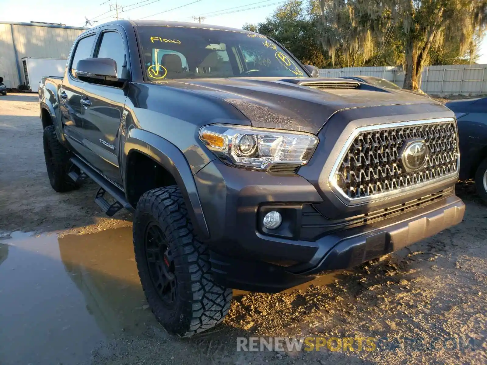 1 Photograph of a damaged car 3TMCZ5AN2KM229600 TOYOTA TACOMA 2019