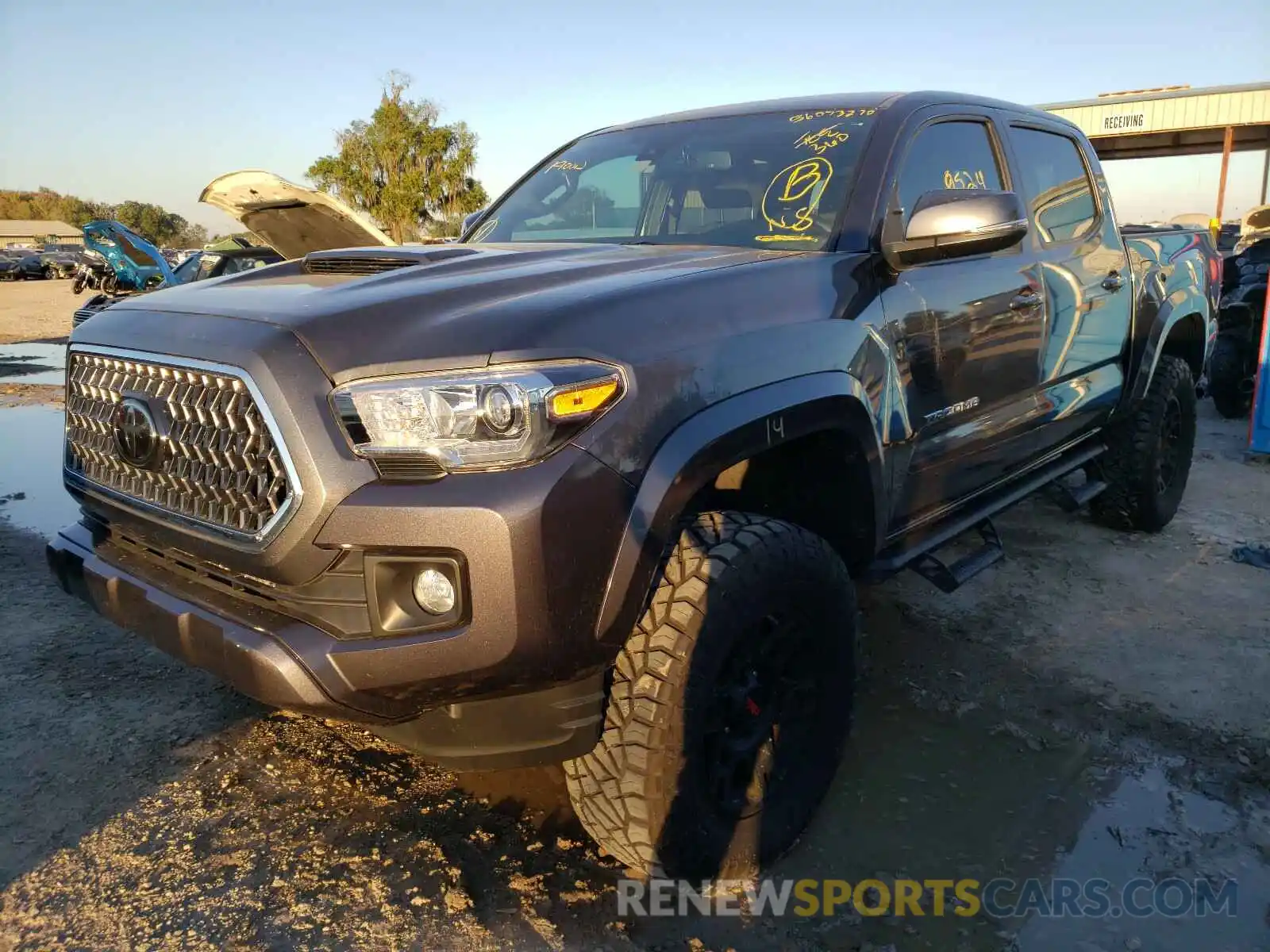 2 Photograph of a damaged car 3TMCZ5AN2KM229600 TOYOTA TACOMA 2019