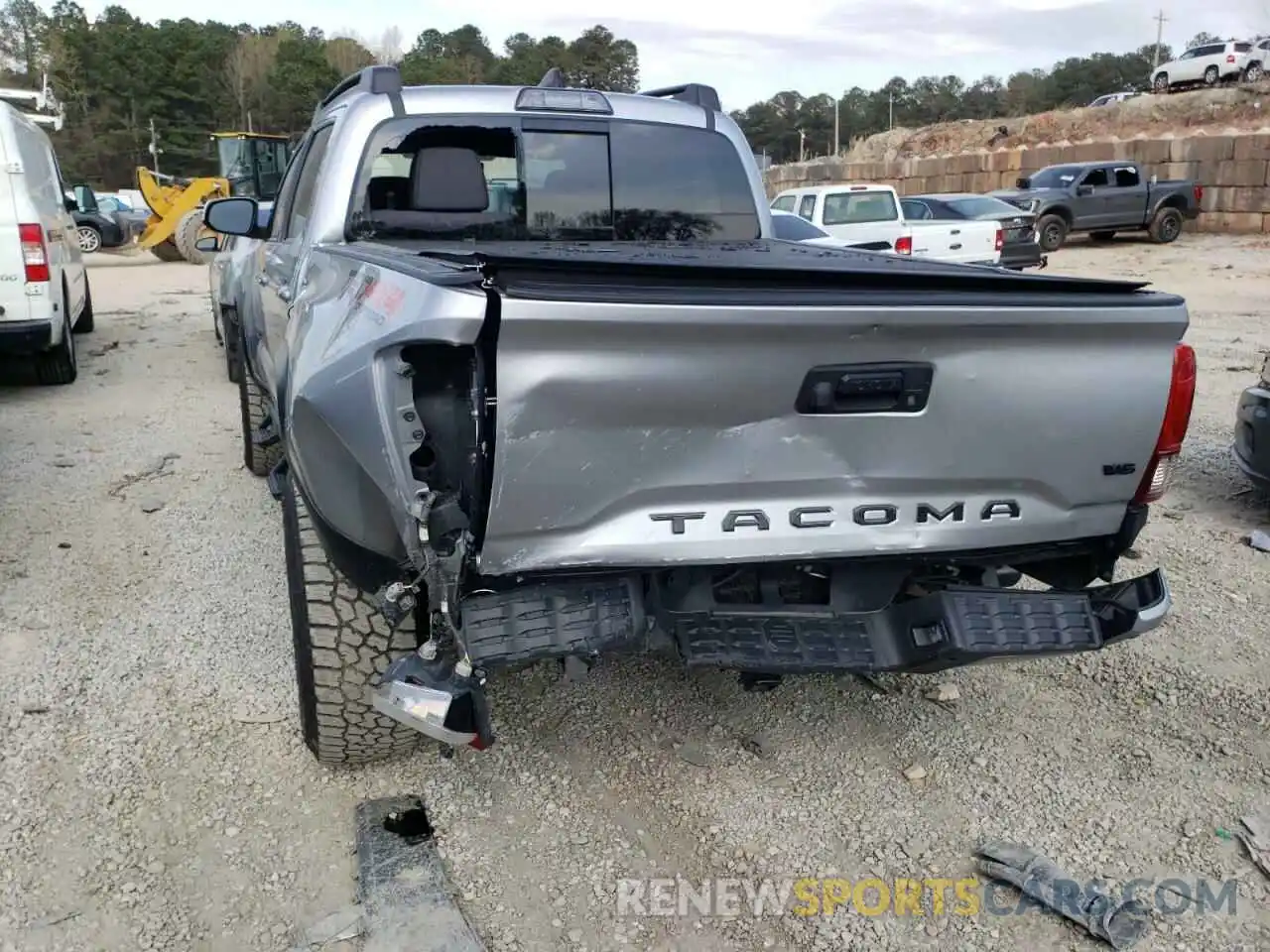 9 Photograph of a damaged car 3TMCZ5AN2KM230603 TOYOTA TACOMA 2019