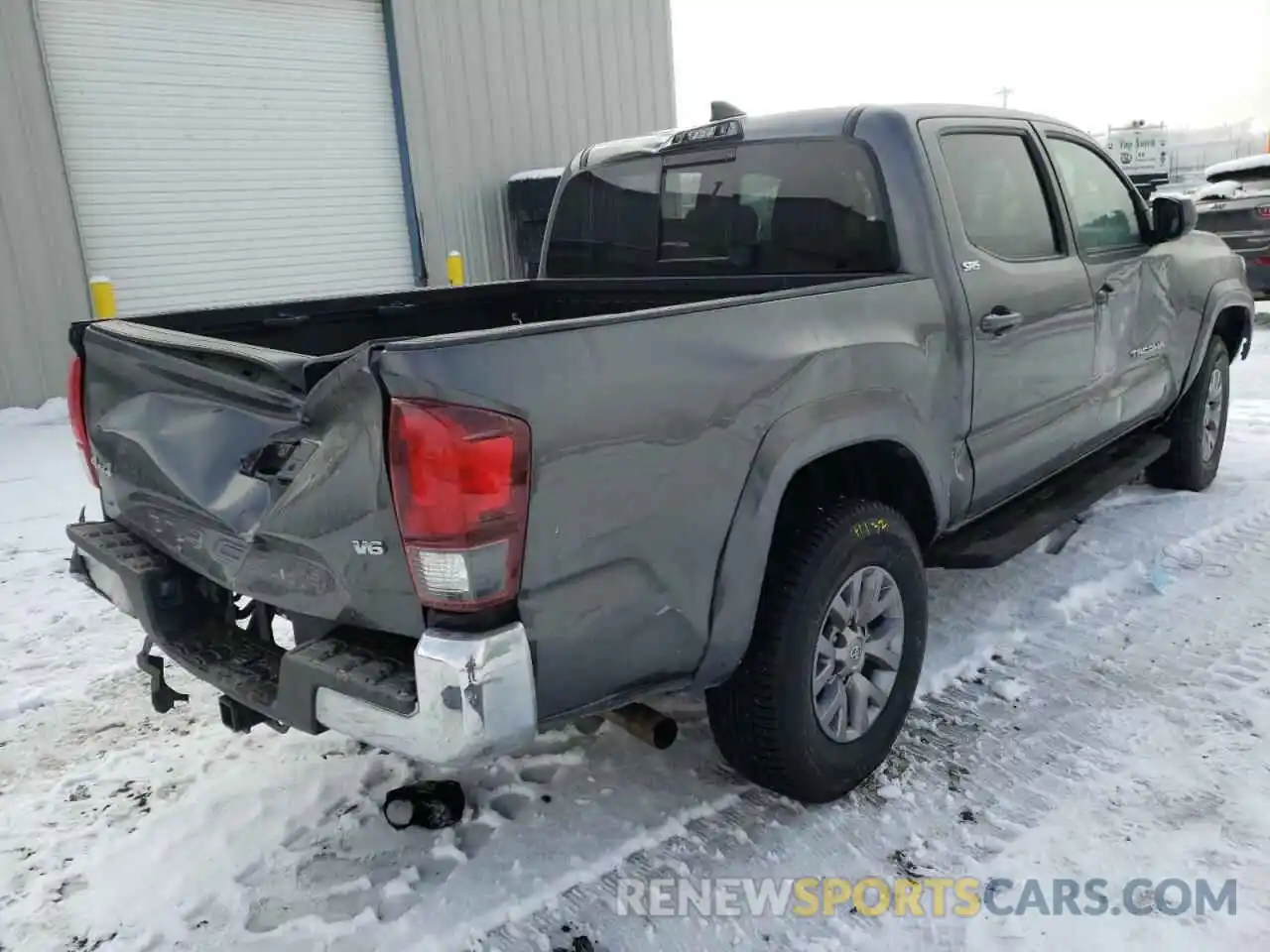 4 Photograph of a damaged car 3TMCZ5AN2KM232965 TOYOTA TACOMA 2019