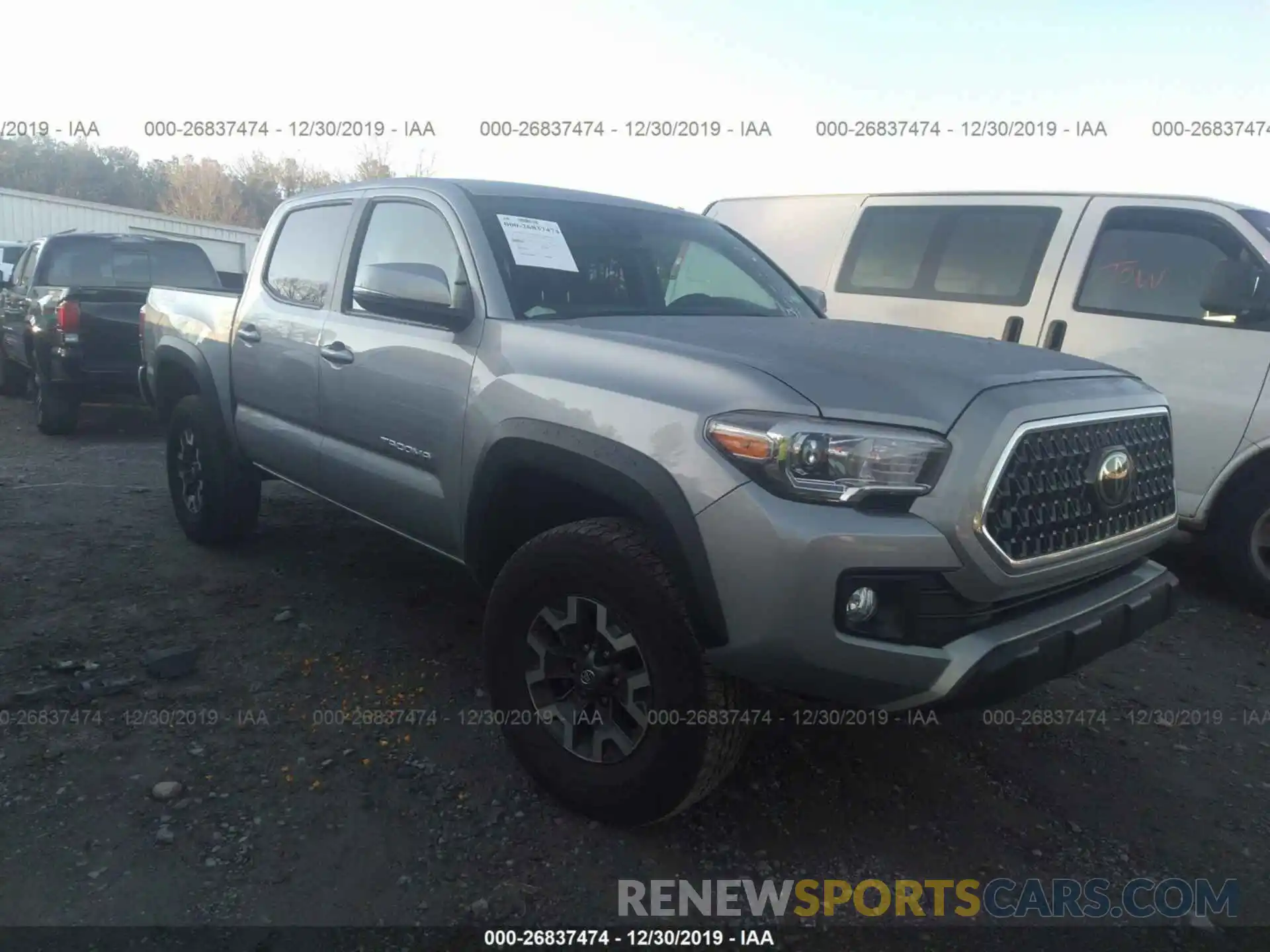 1 Photograph of a damaged car 3TMCZ5AN2KM235073 TOYOTA TACOMA 2019