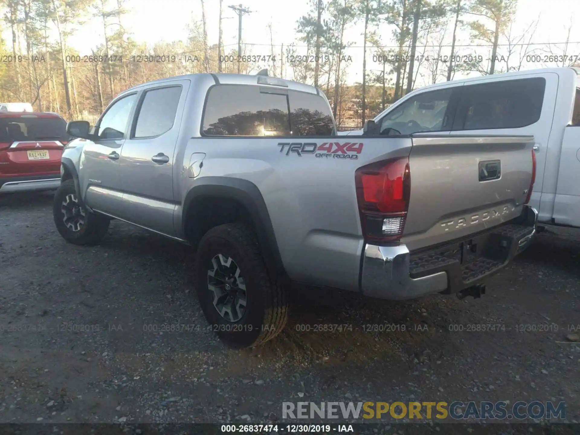 3 Photograph of a damaged car 3TMCZ5AN2KM235073 TOYOTA TACOMA 2019