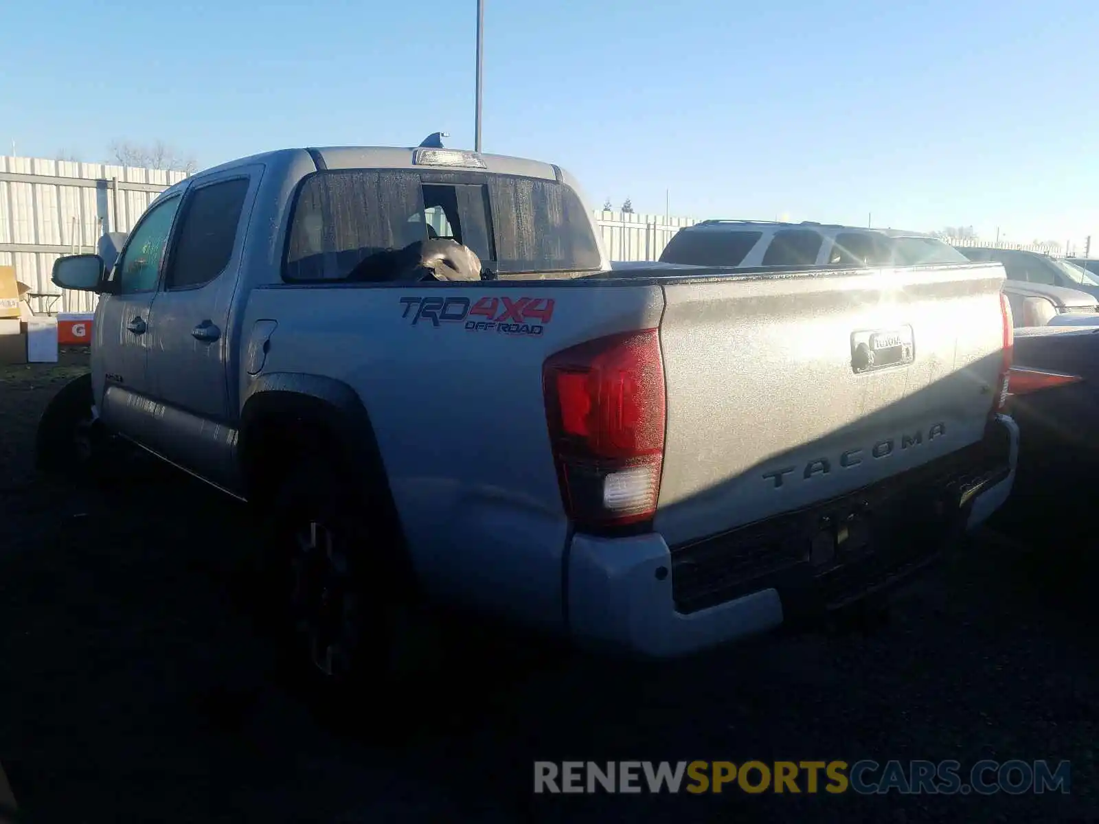 3 Photograph of a damaged car 3TMCZ5AN2KM237762 TOYOTA TACOMA 2019