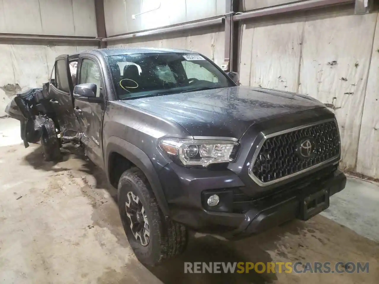 1 Photograph of a damaged car 3TMCZ5AN2KM238653 TOYOTA TACOMA 2019