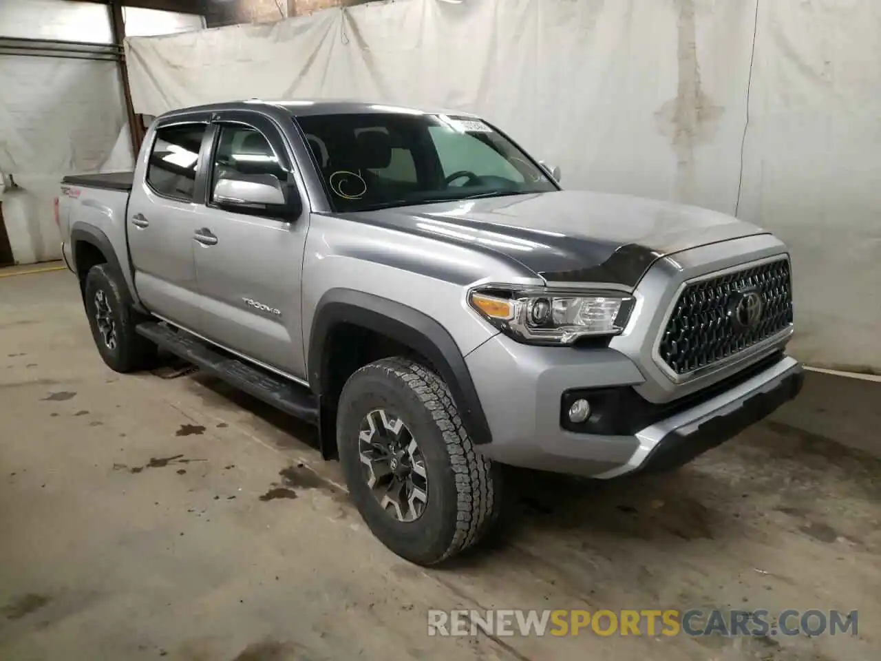 1 Photograph of a damaged car 3TMCZ5AN2KM239902 TOYOTA TACOMA 2019