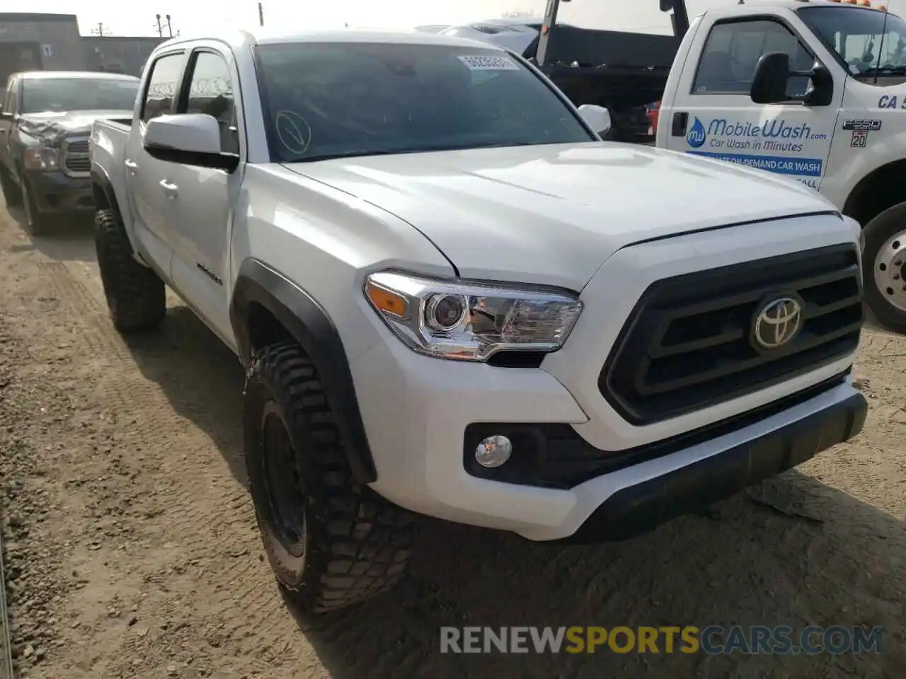 1 Photograph of a damaged car 3TMCZ5AN2KM241701 TOYOTA TACOMA 2019