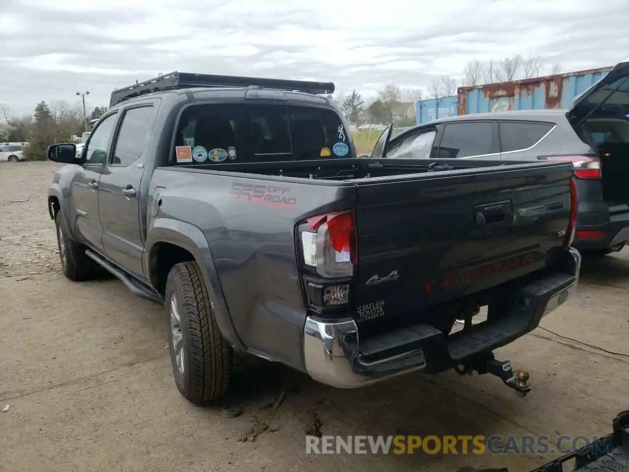 3 Photograph of a damaged car 3TMCZ5AN2KM243769 TOYOTA TACOMA 2019