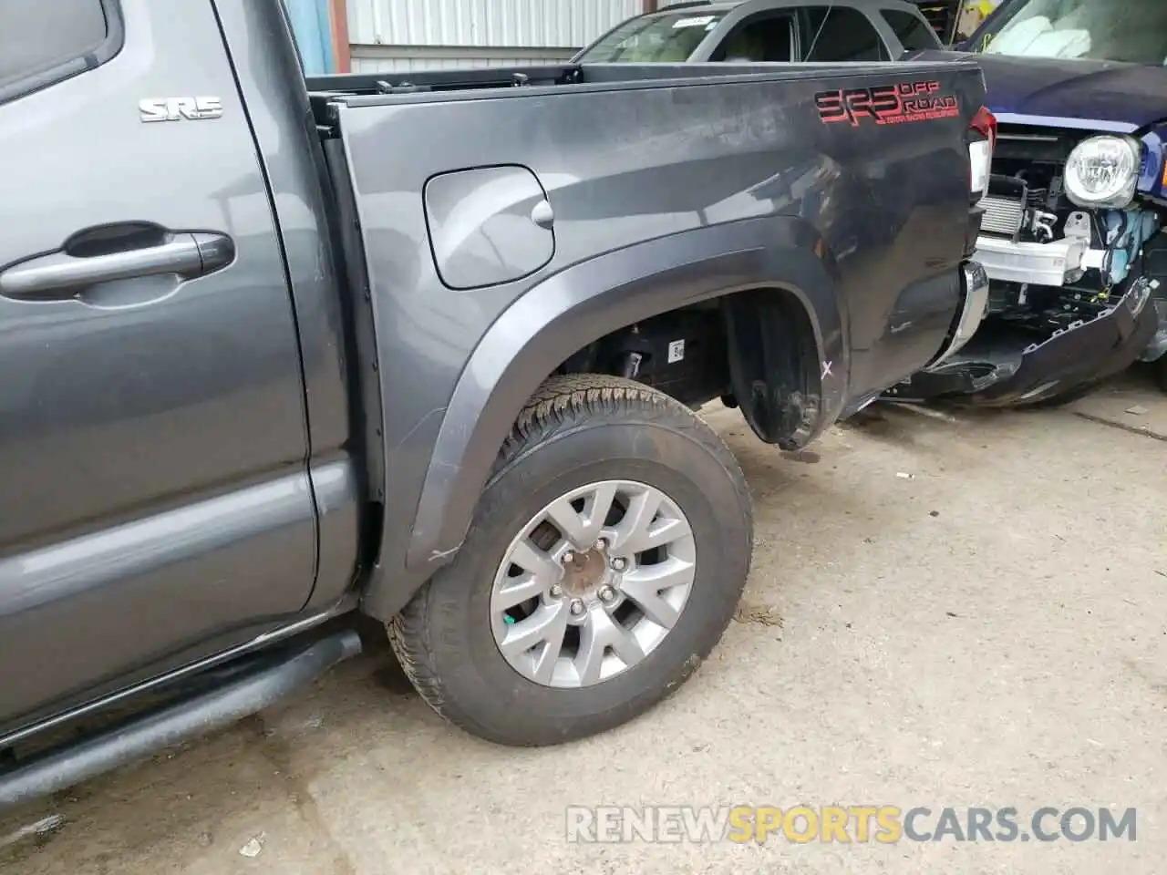 9 Photograph of a damaged car 3TMCZ5AN2KM243769 TOYOTA TACOMA 2019