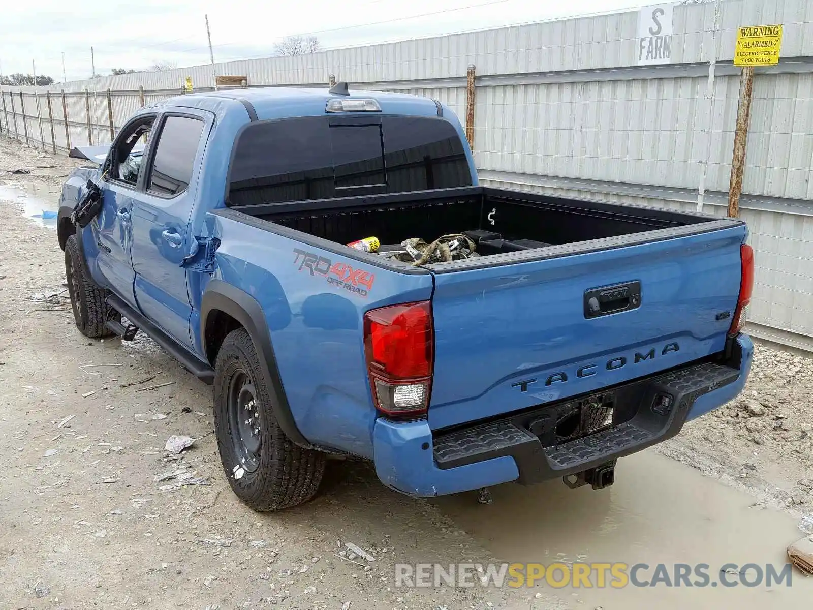 3 Photograph of a damaged car 3TMCZ5AN2KM244341 TOYOTA TACOMA 2019