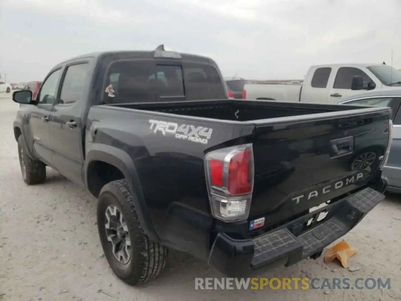 3 Photograph of a damaged car 3TMCZ5AN2KM245893 TOYOTA TACOMA 2019