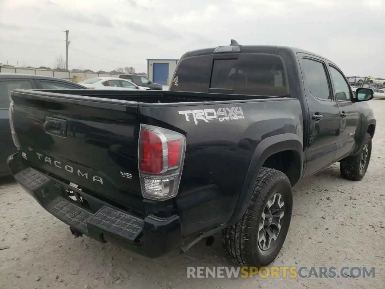 4 Photograph of a damaged car 3TMCZ5AN2KM245893 TOYOTA TACOMA 2019