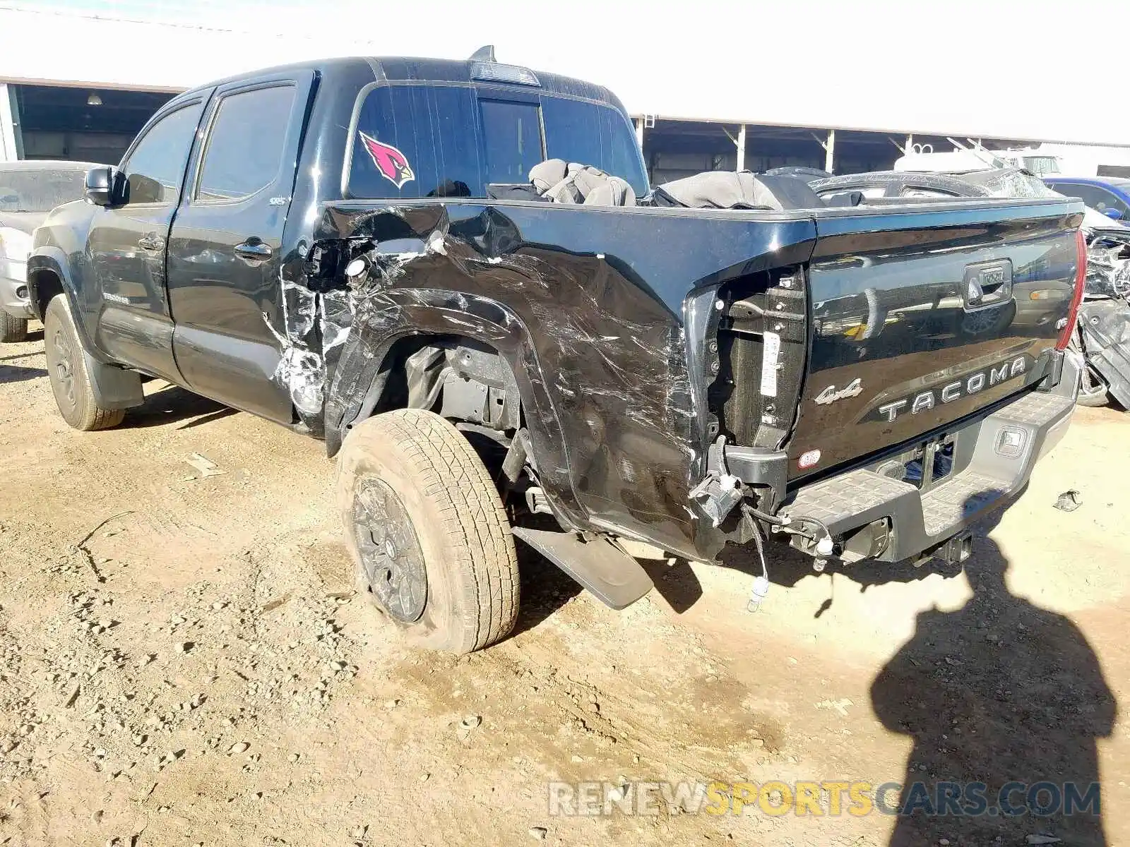 3 Photograph of a damaged car 3TMCZ5AN2KM249118 TOYOTA TACOMA 2019