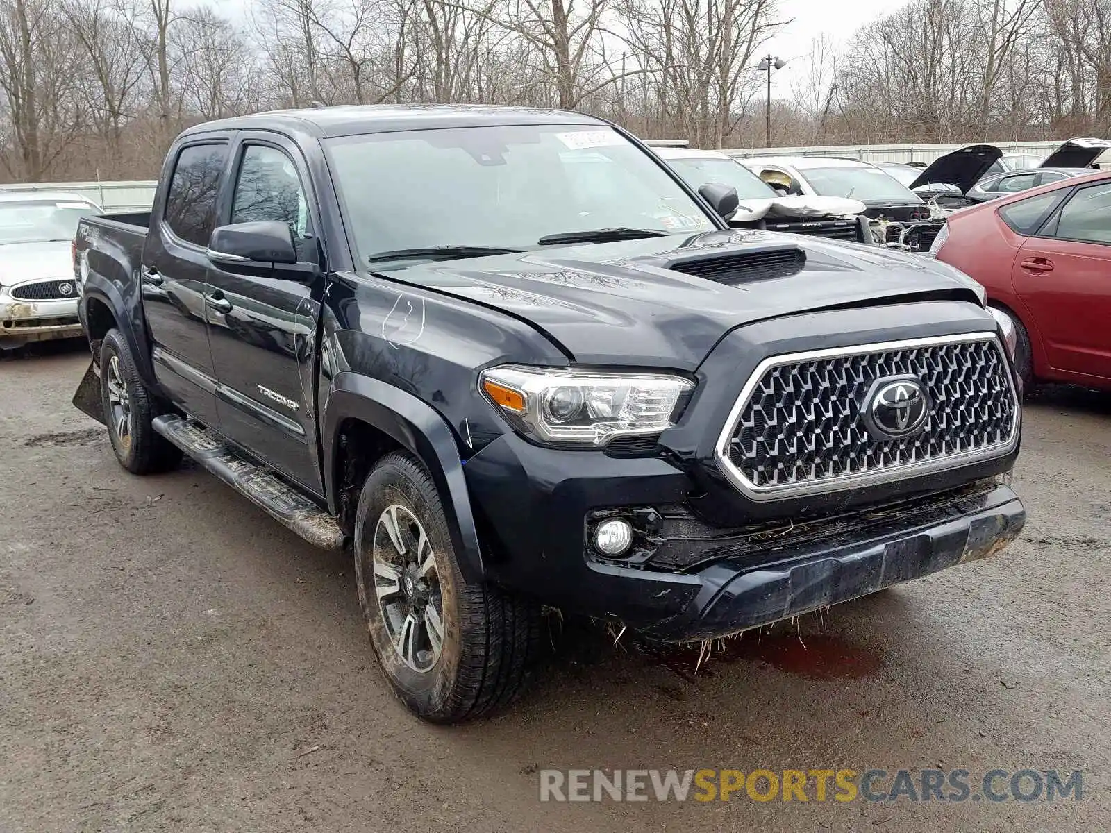 1 Photograph of a damaged car 3TMCZ5AN2KM250432 TOYOTA TACOMA 2019