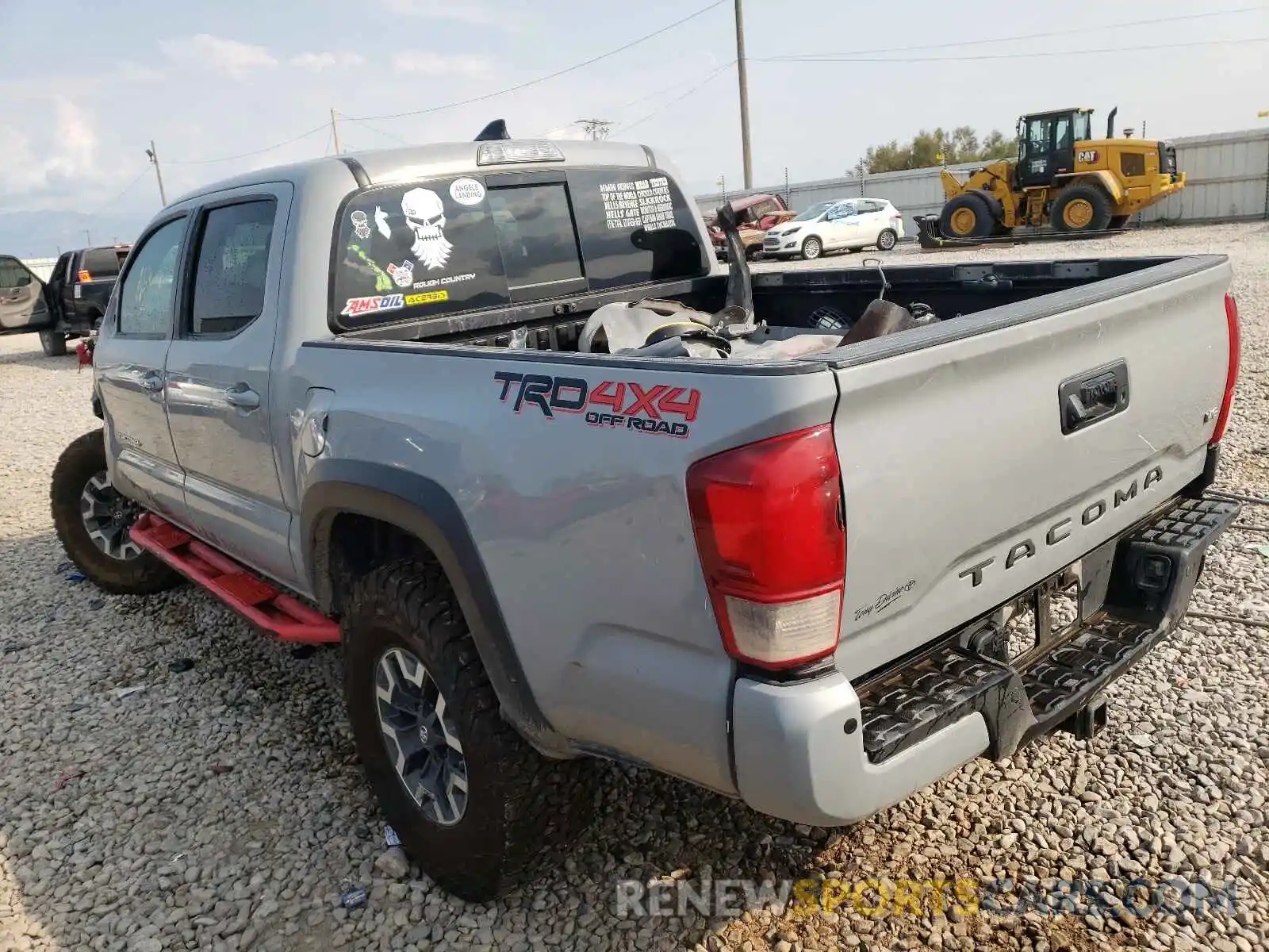 3 Photograph of a damaged car 3TMCZ5AN2KM252858 TOYOTA TACOMA 2019