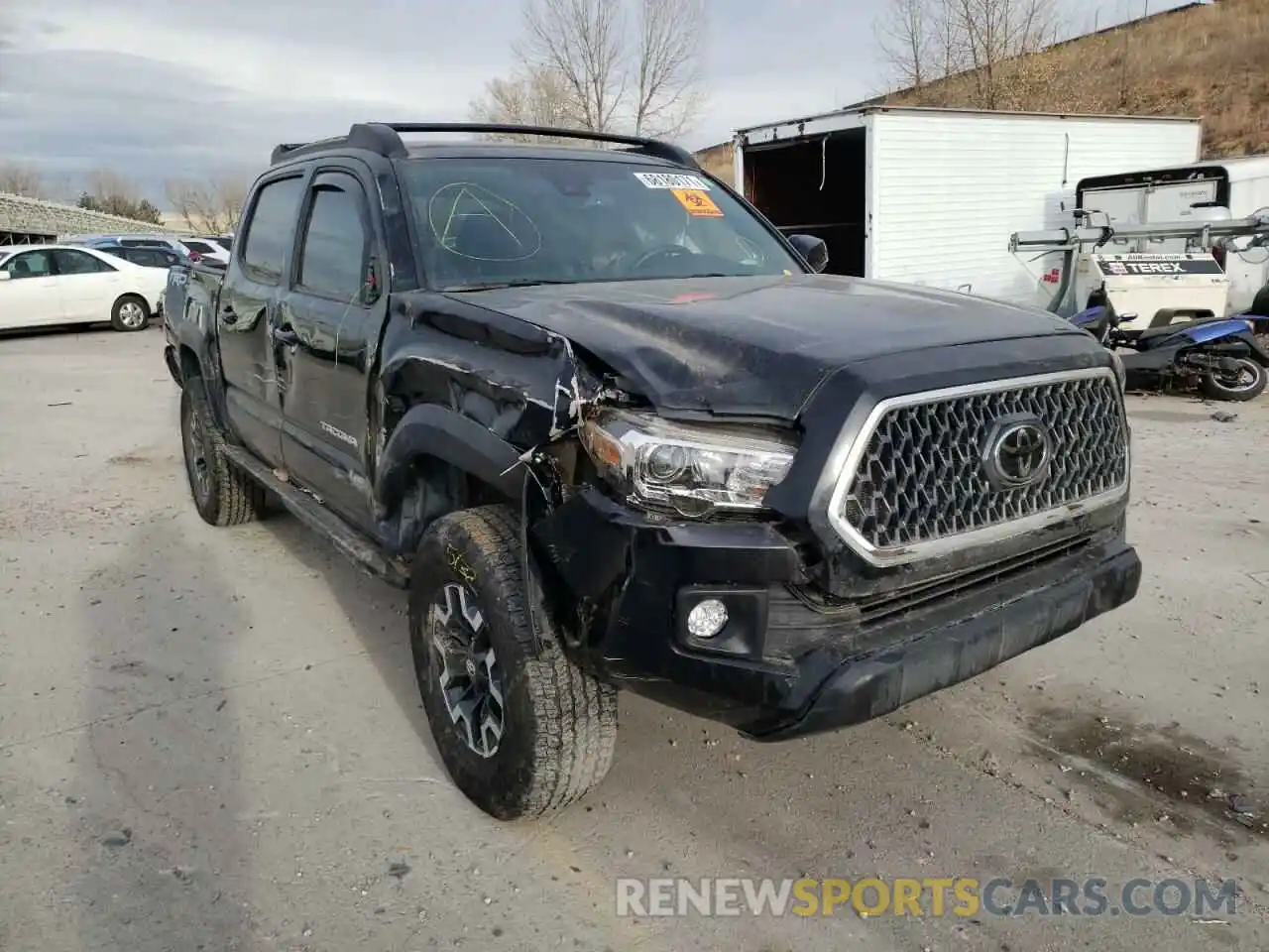 1 Photograph of a damaged car 3TMCZ5AN2KM253217 TOYOTA TACOMA 2019