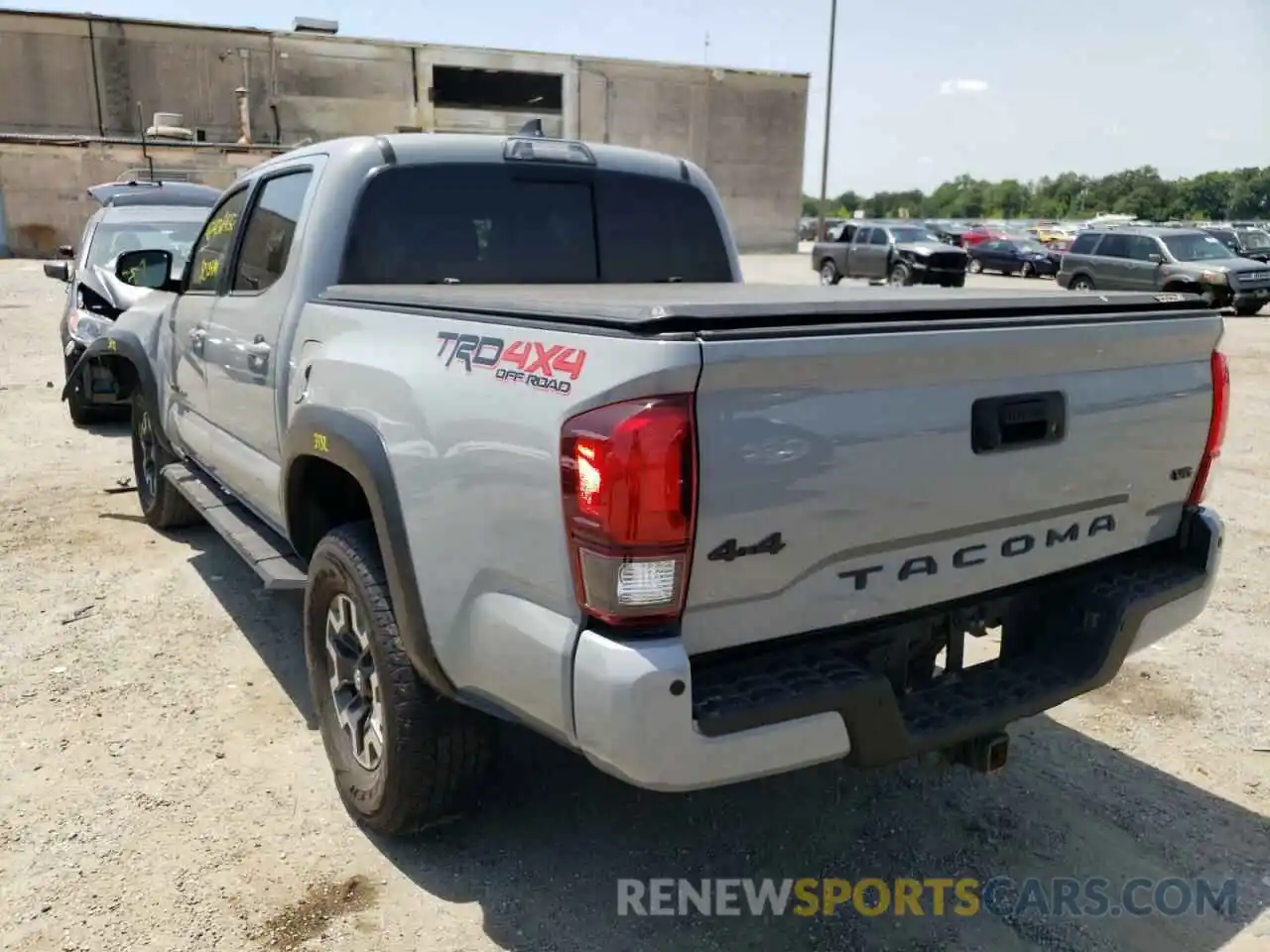 3 Photograph of a damaged car 3TMCZ5AN2KM259146 TOYOTA TACOMA 2019