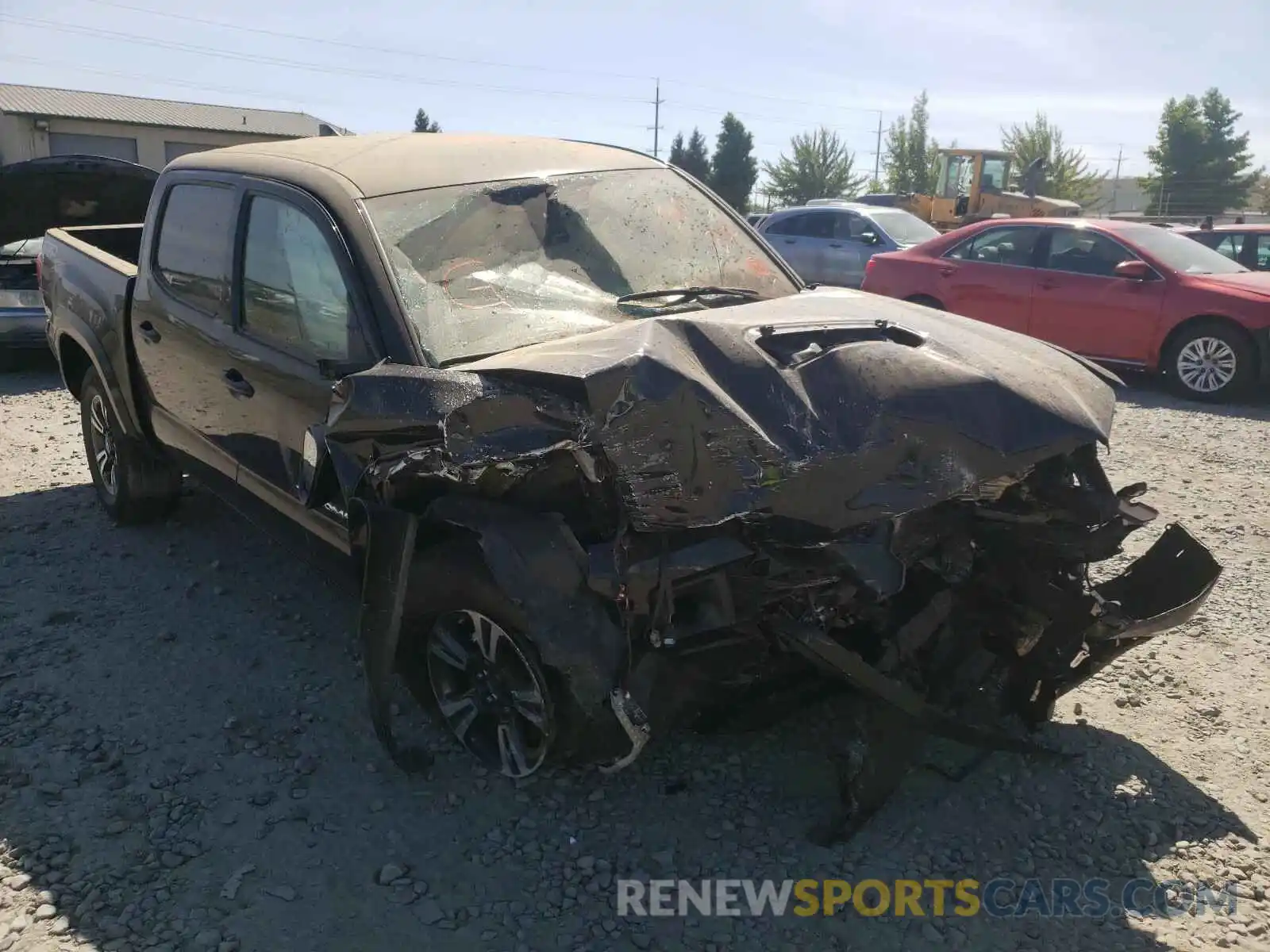 1 Photograph of a damaged car 3TMCZ5AN2KM268493 TOYOTA TACOMA 2019