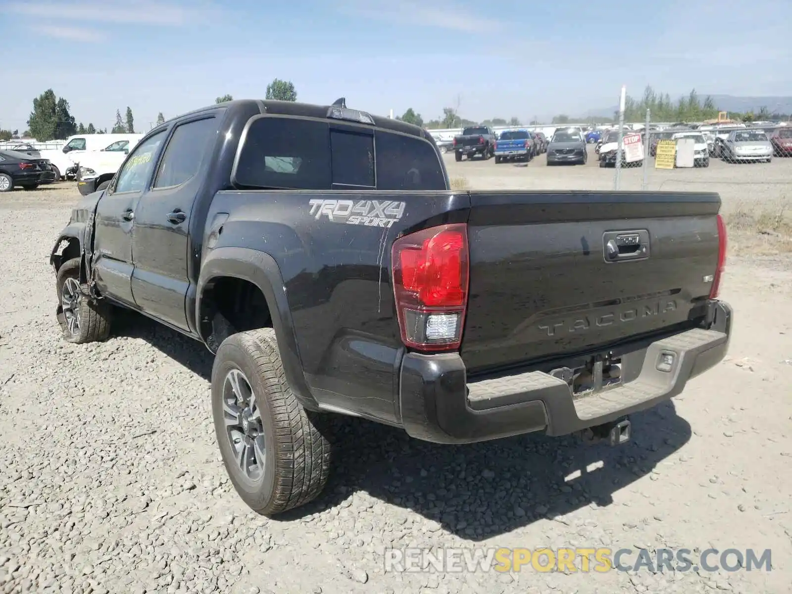 3 Photograph of a damaged car 3TMCZ5AN2KM268493 TOYOTA TACOMA 2019