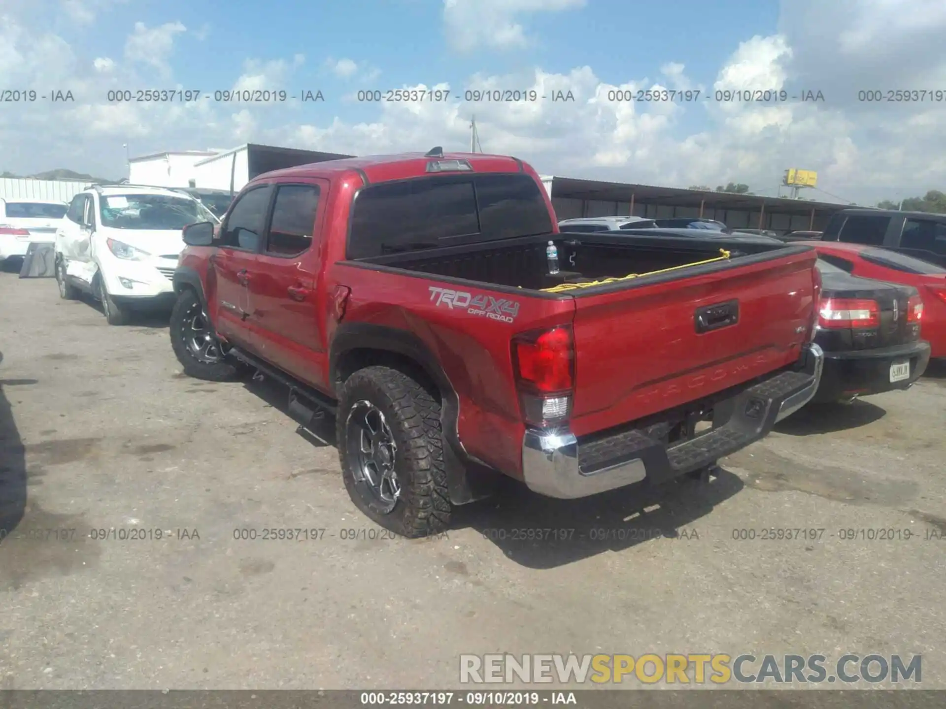 3 Photograph of a damaged car 3TMCZ5AN2KM269191 TOYOTA TACOMA 2019