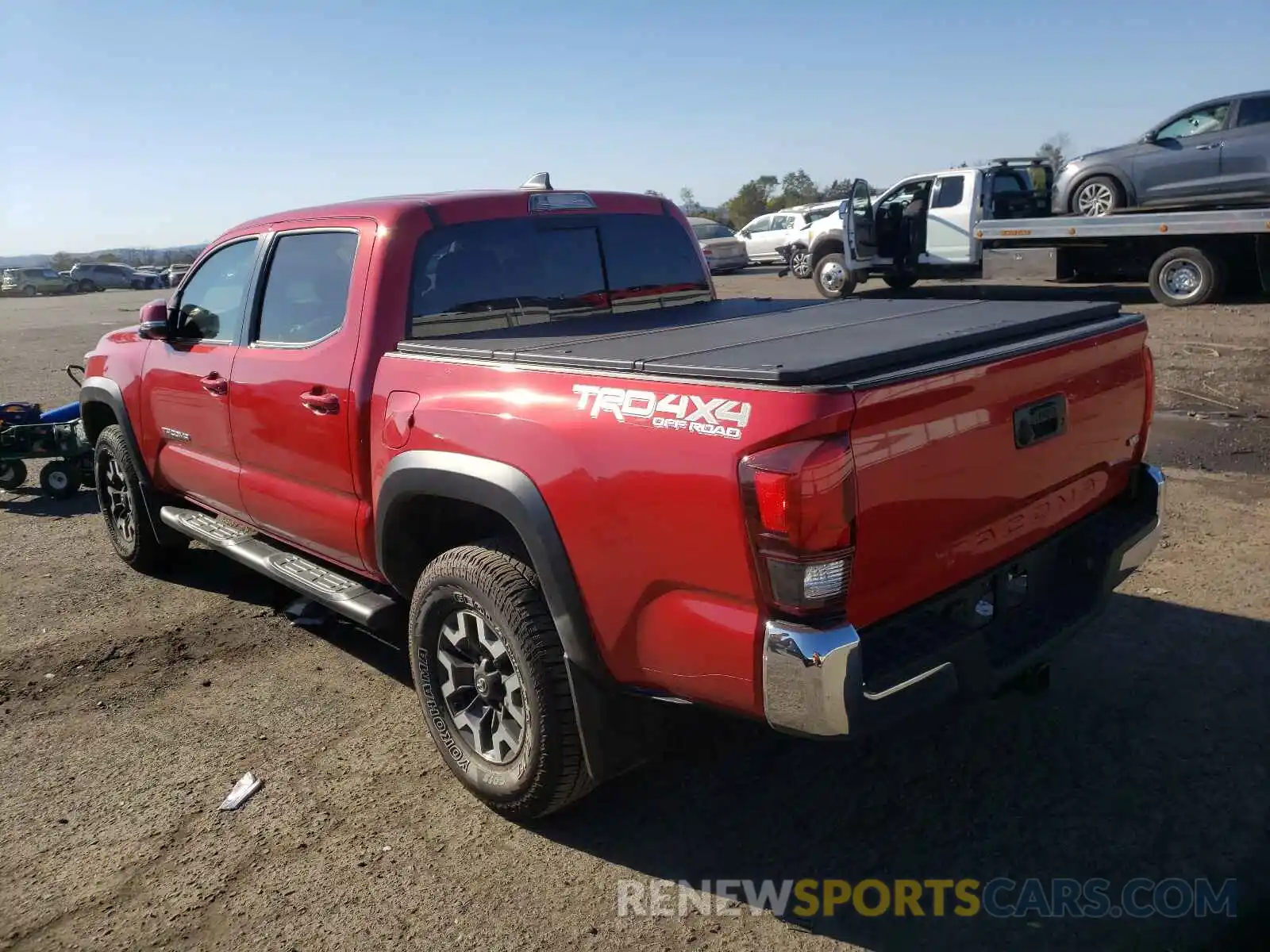 3 Photograph of a damaged car 3TMCZ5AN2KM270132 TOYOTA TACOMA 2019