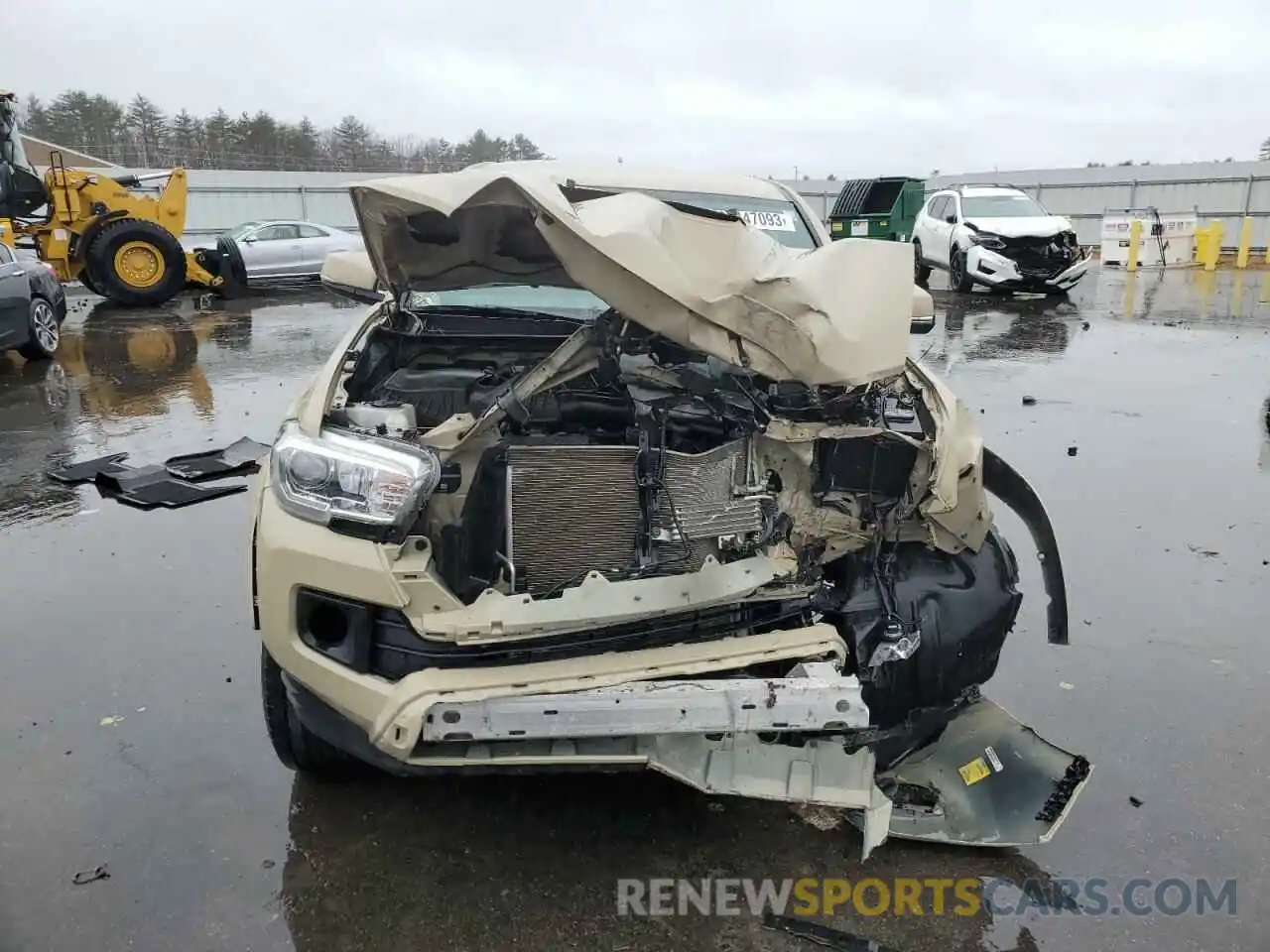 5 Photograph of a damaged car 3TMCZ5AN2KM270812 TOYOTA TACOMA 2019