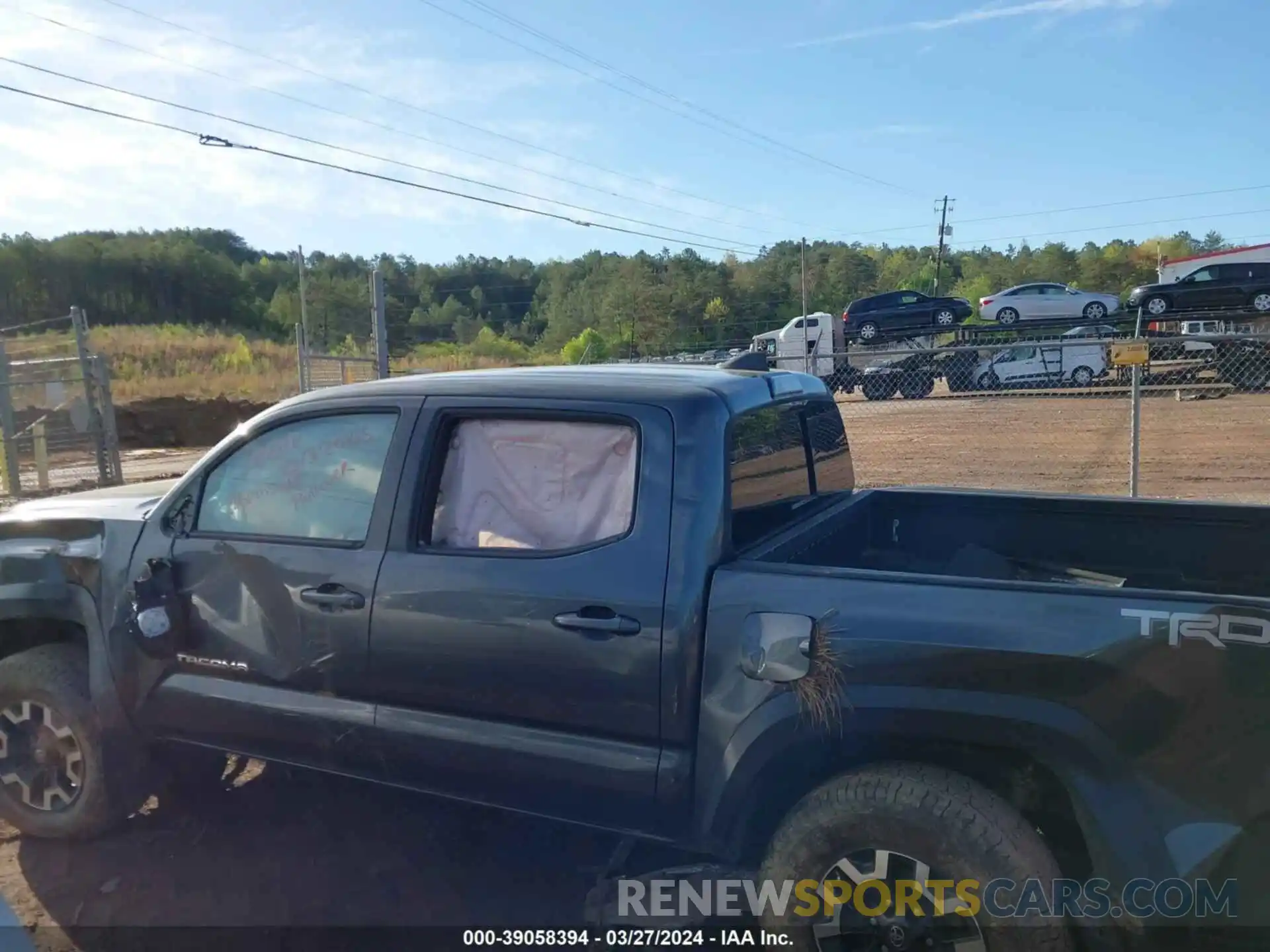 14 Photograph of a damaged car 3TMCZ5AN2KM277758 TOYOTA TACOMA 2019