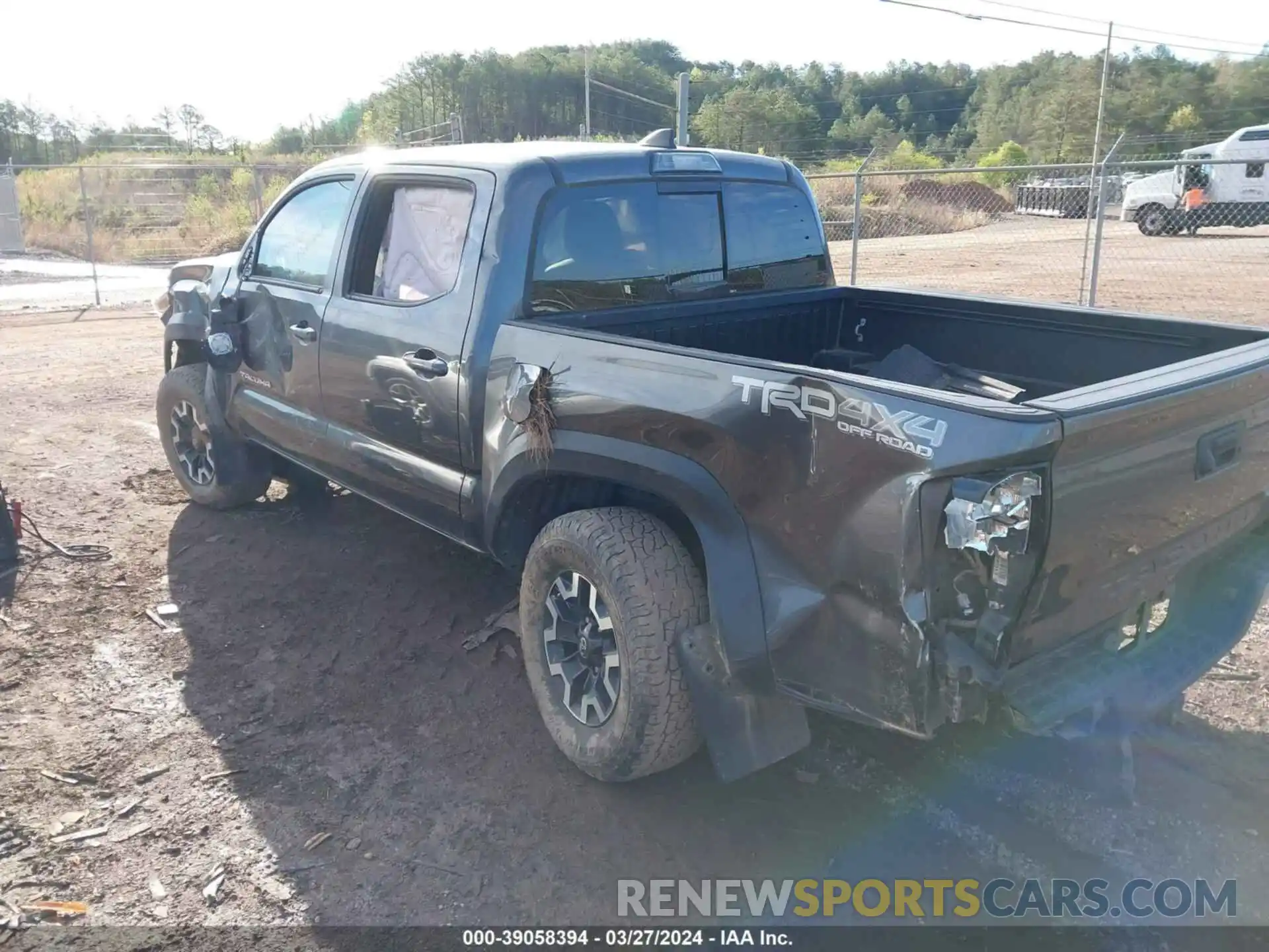 3 Photograph of a damaged car 3TMCZ5AN2KM277758 TOYOTA TACOMA 2019