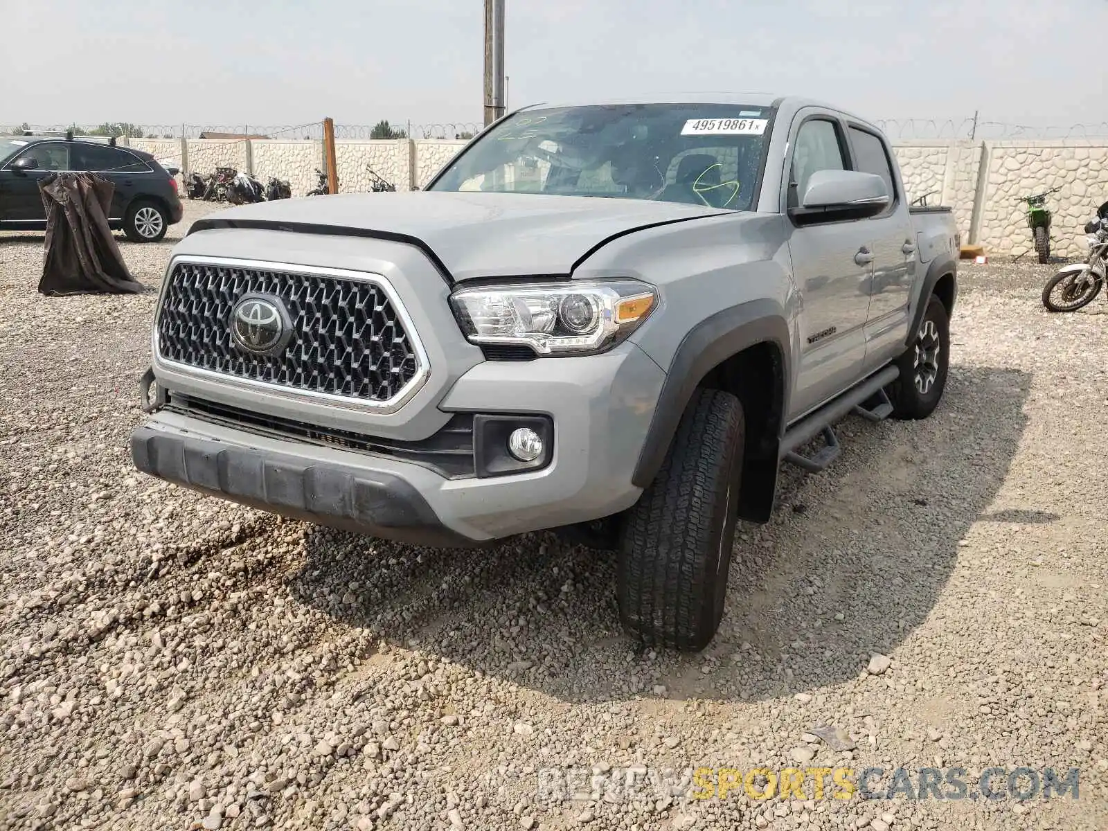 2 Photograph of a damaged car 3TMCZ5AN2KM279882 TOYOTA TACOMA 2019