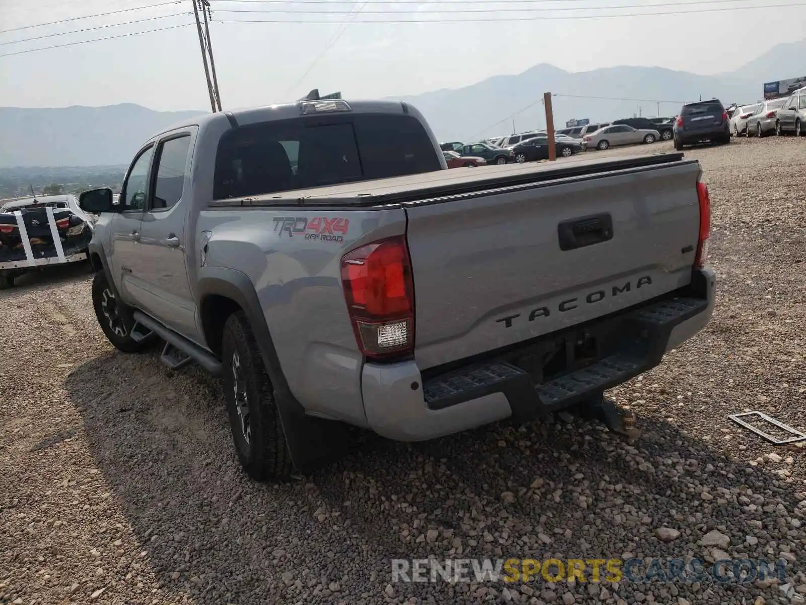 3 Photograph of a damaged car 3TMCZ5AN2KM279882 TOYOTA TACOMA 2019