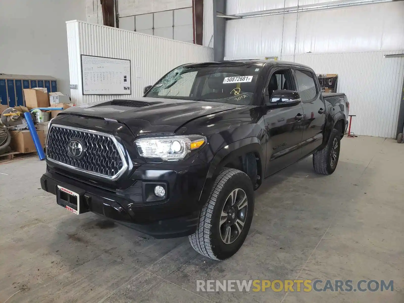 2 Photograph of a damaged car 3TMCZ5AN2KM283012 TOYOTA TACOMA 2019