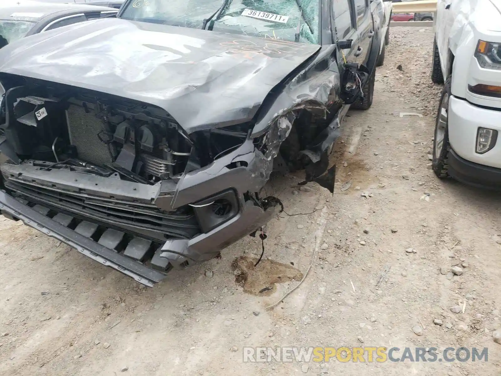 9 Photograph of a damaged car 3TMCZ5AN2KM286444 TOYOTA TACOMA 2019