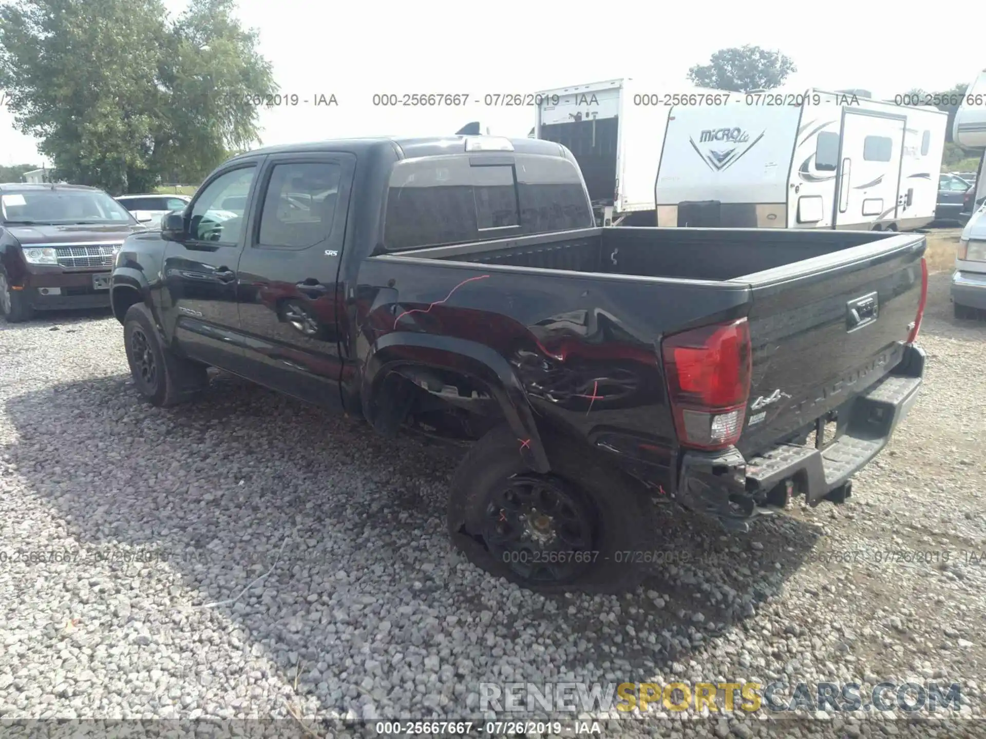 3 Photograph of a damaged car 3TMCZ5AN3KM190435 TOYOTA TACOMA 2019